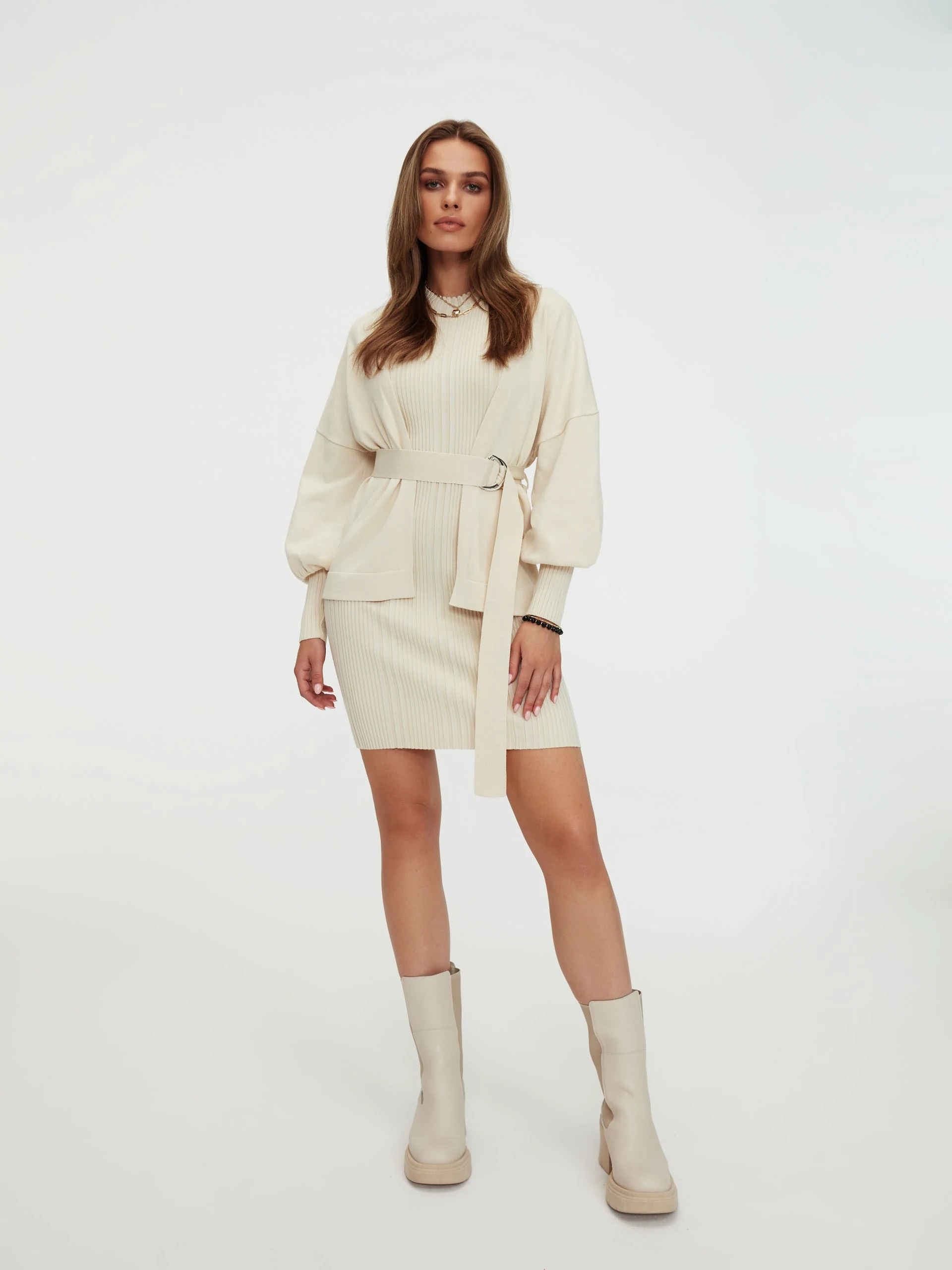 Beige cardigan with buff sleeves