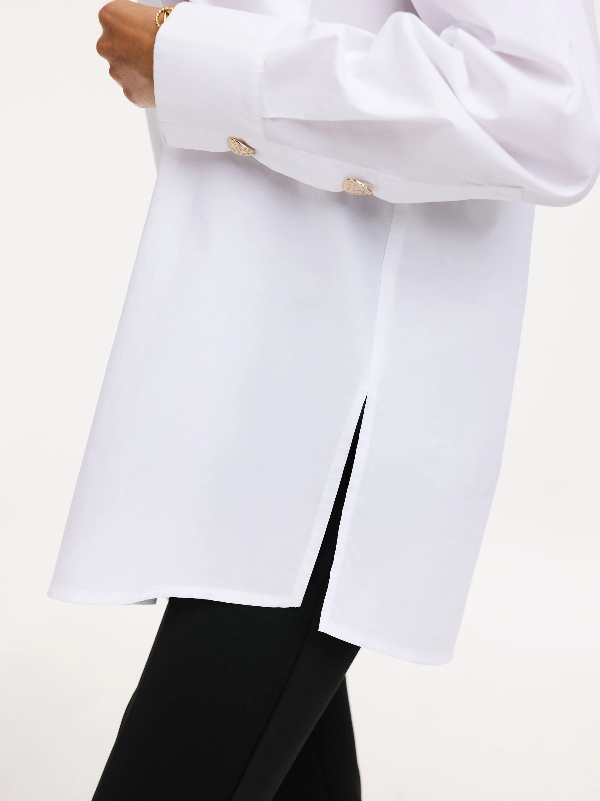 Cotton white shirt with decorative buttons