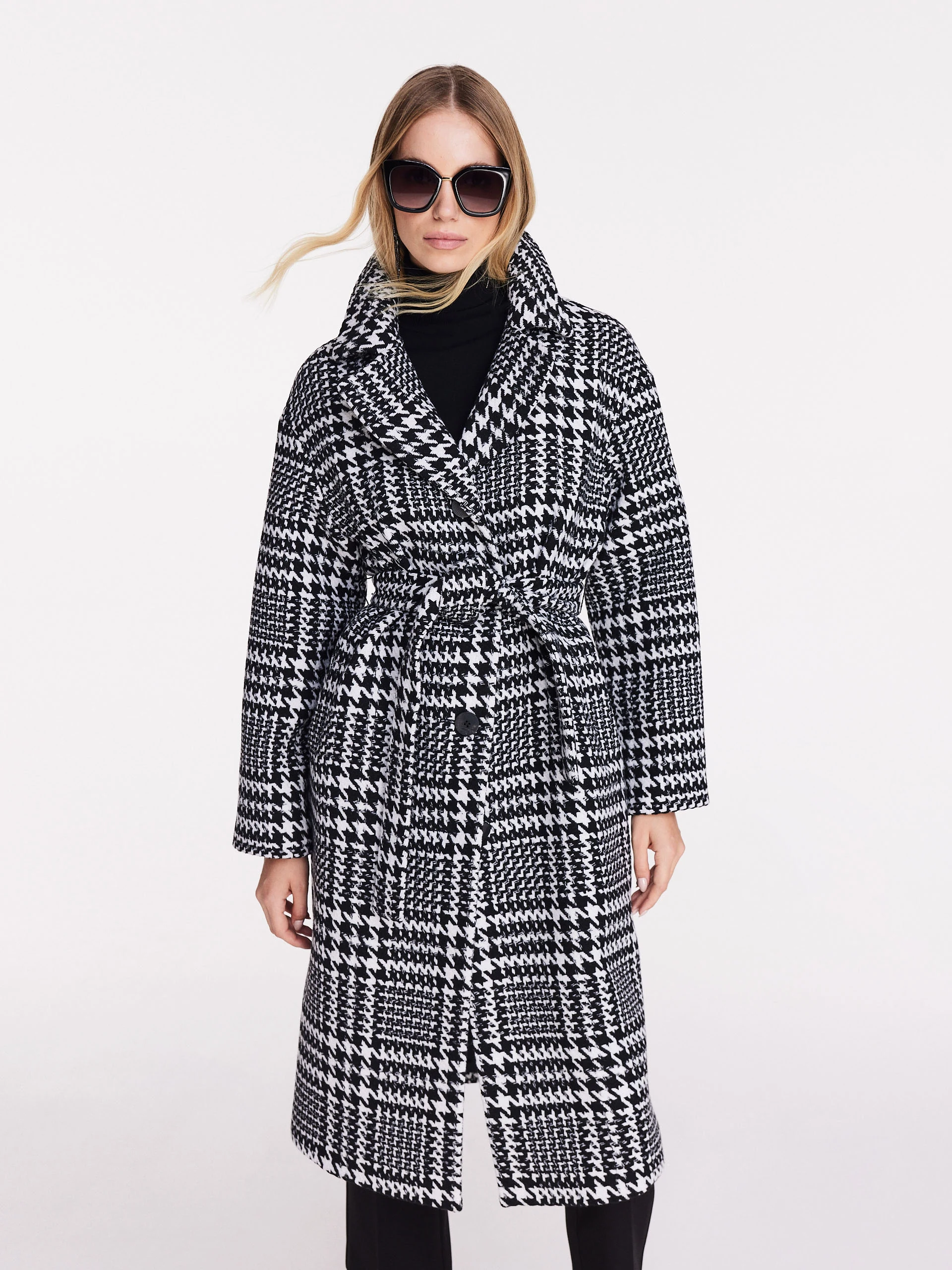 Wool coat in pepit