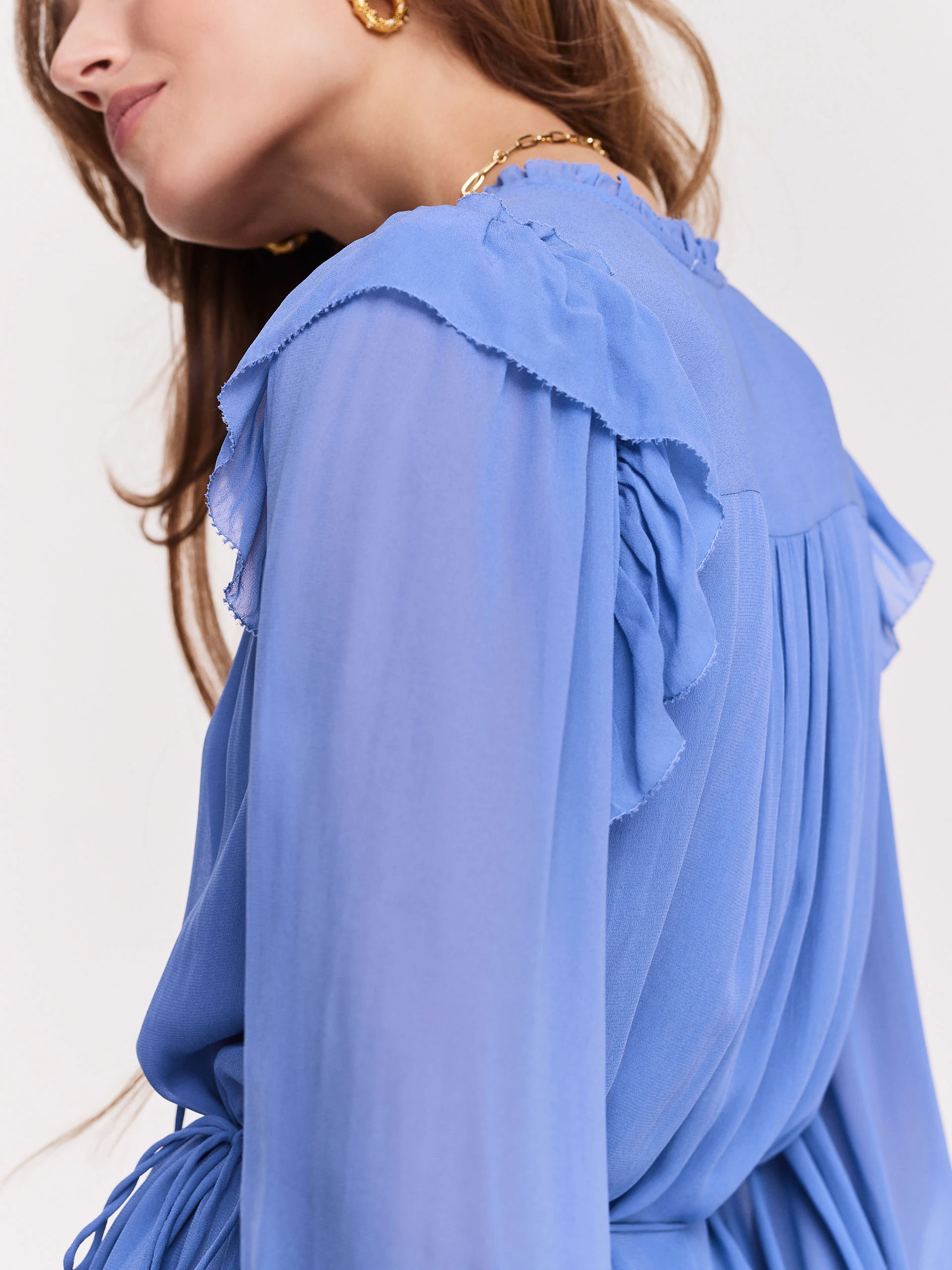 Cornflower dress with ruffles