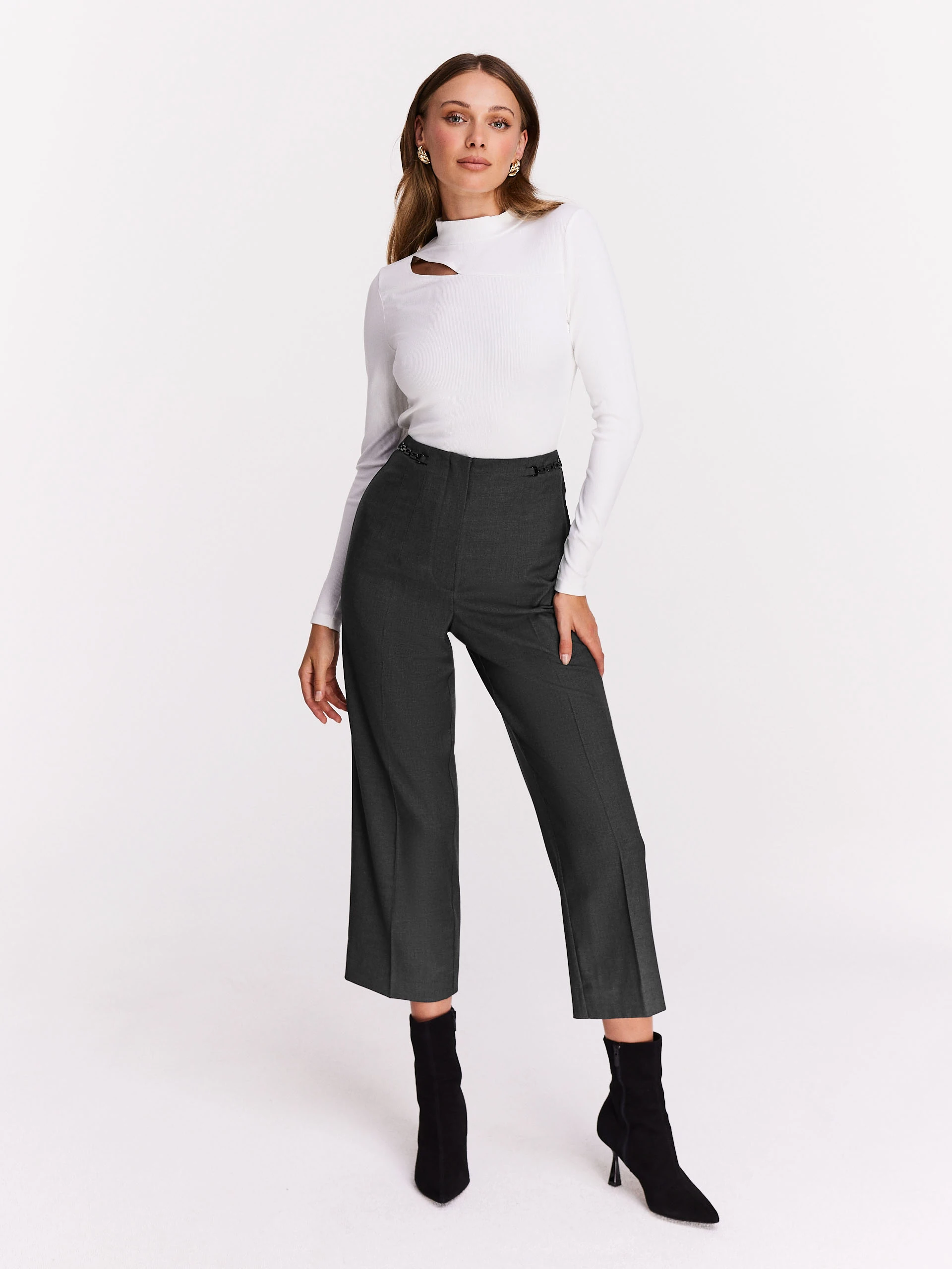 Szare spodnie culotte