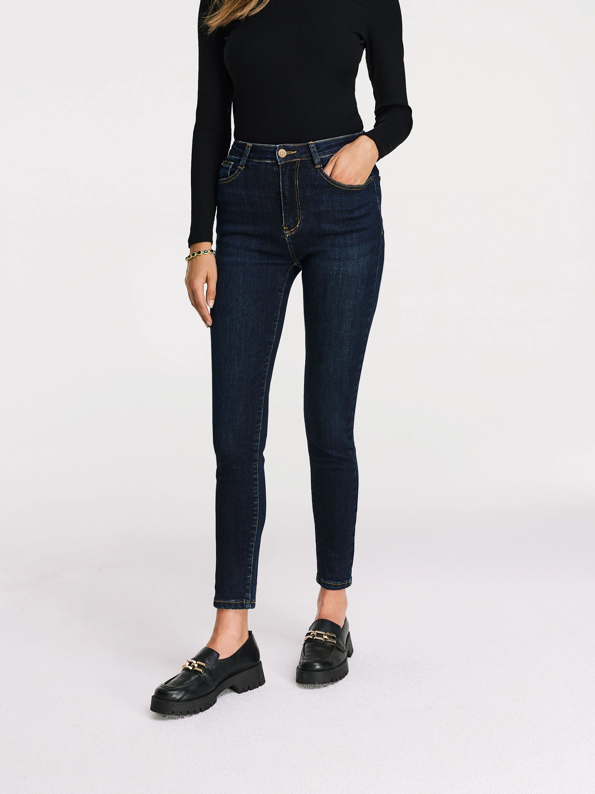 Navy blue fitted denim pants