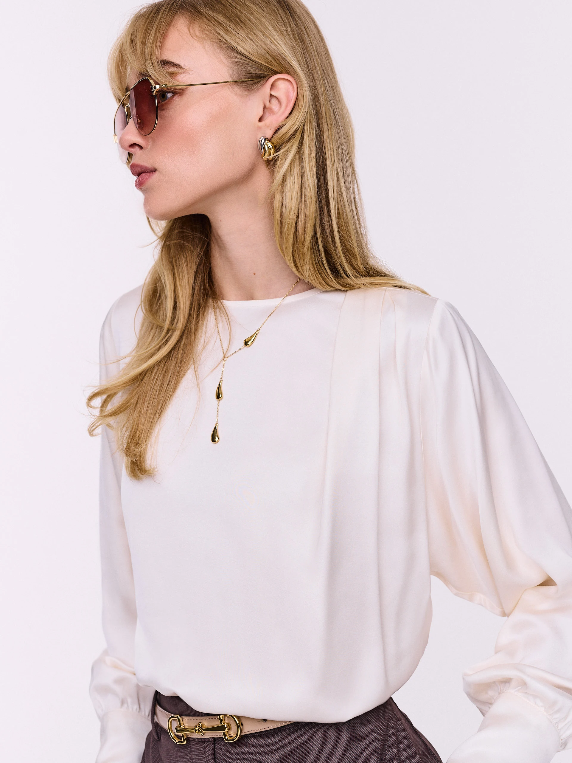 Elegant cream blouse made of satin viscose