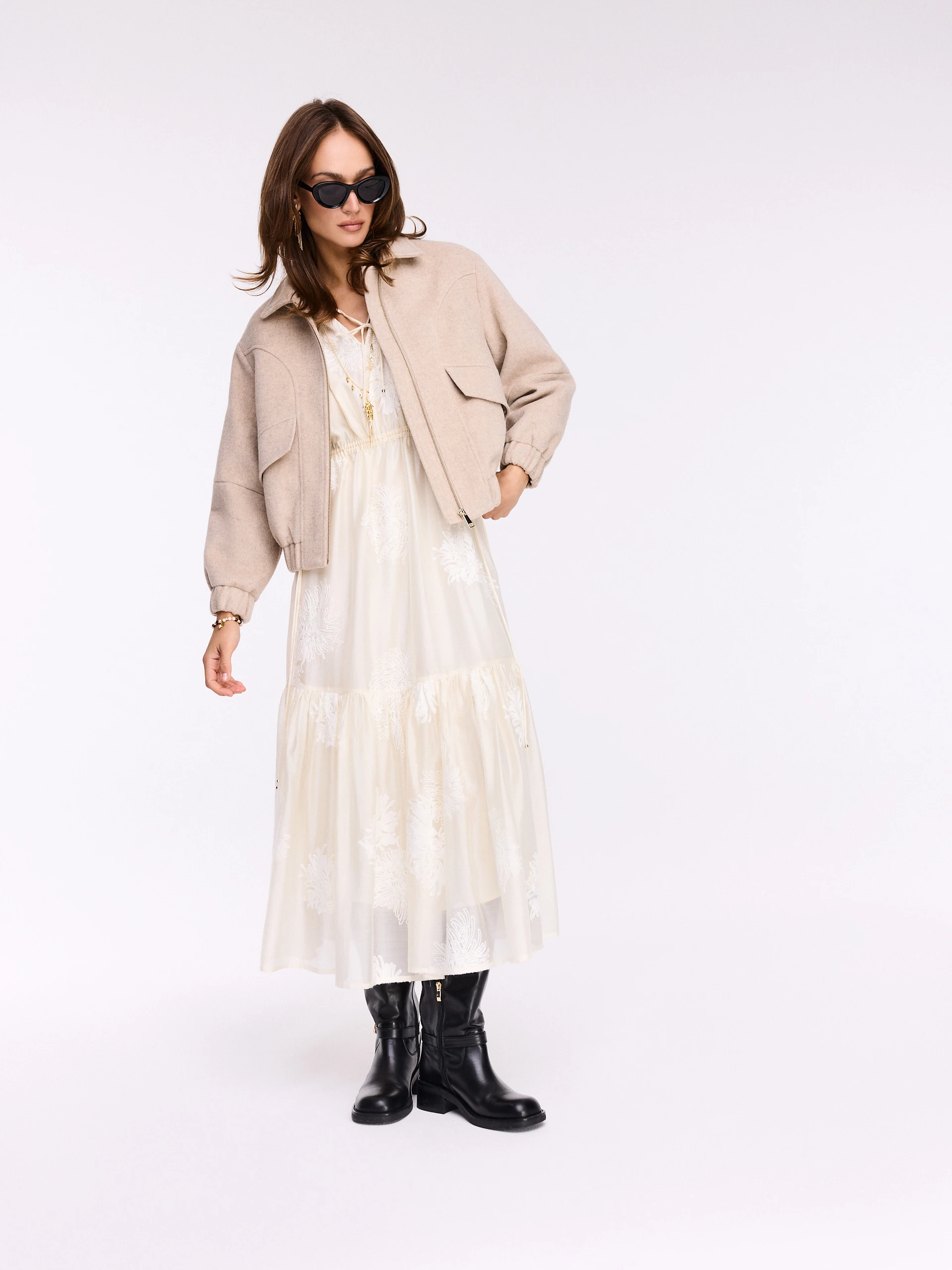 Beige bomber jacket with wool
