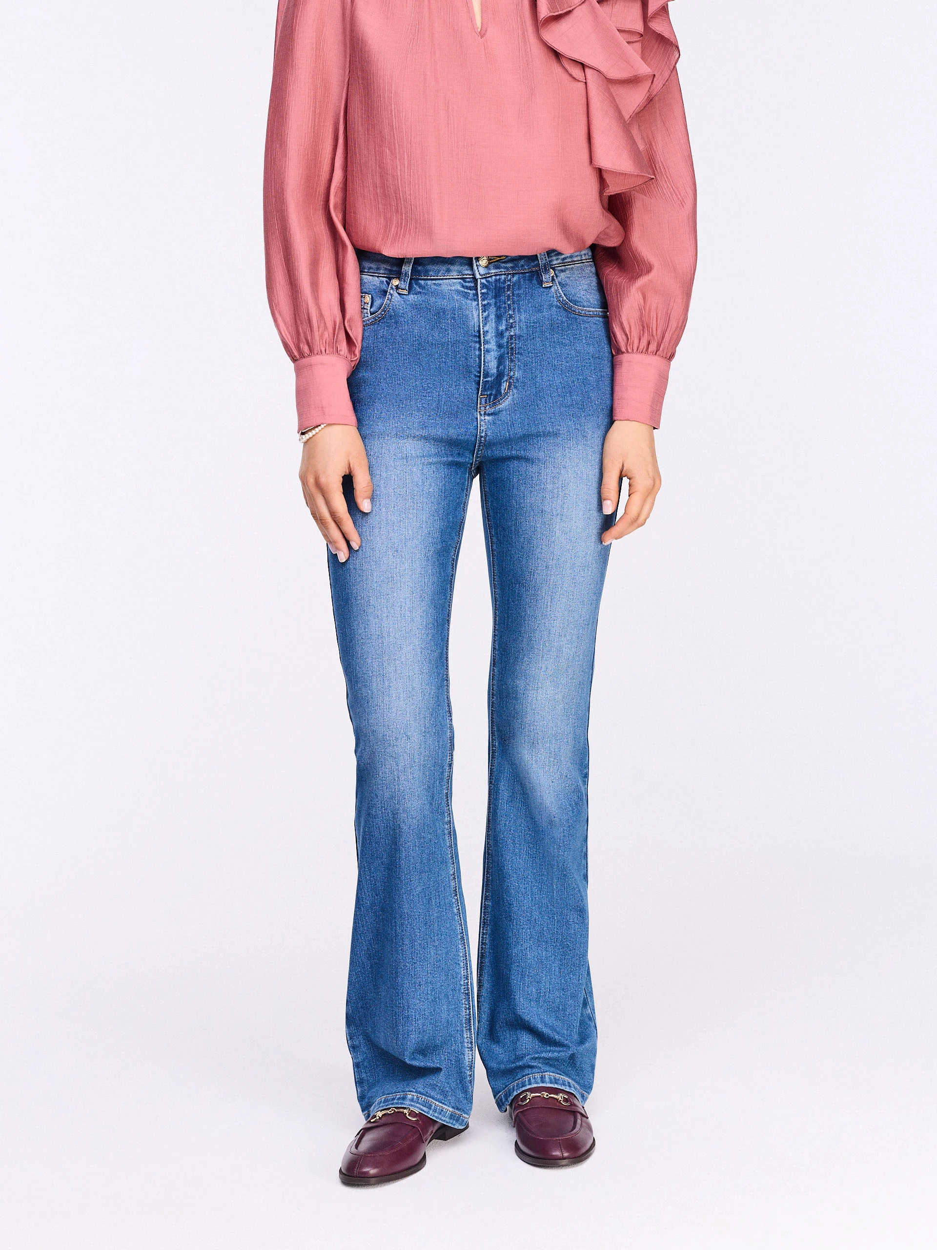 High rise bell jeans