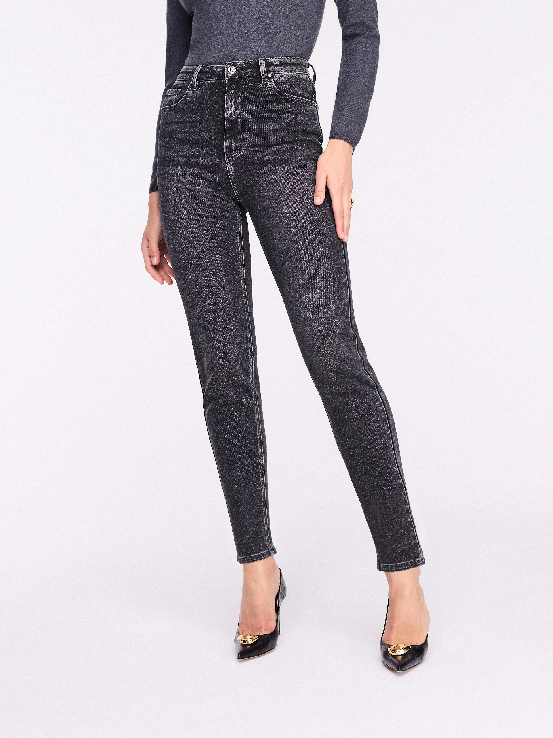 Dark gray fitted jeans