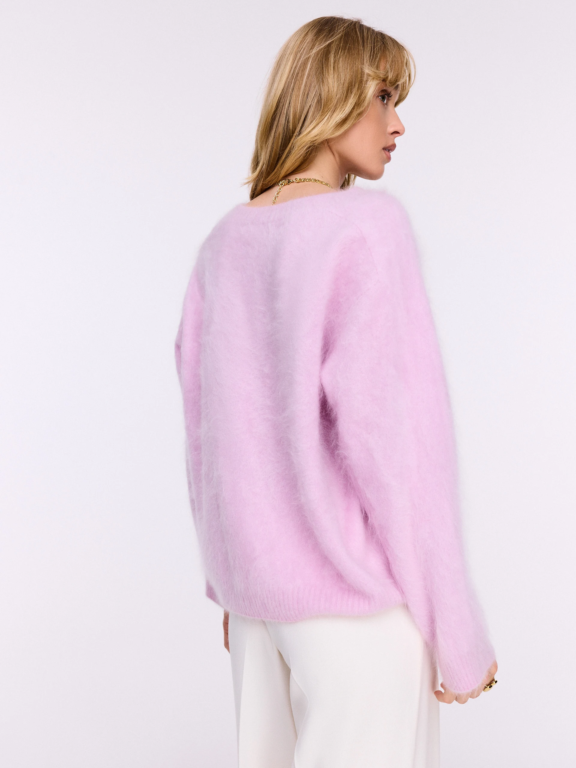 Light pink cashmere sweater