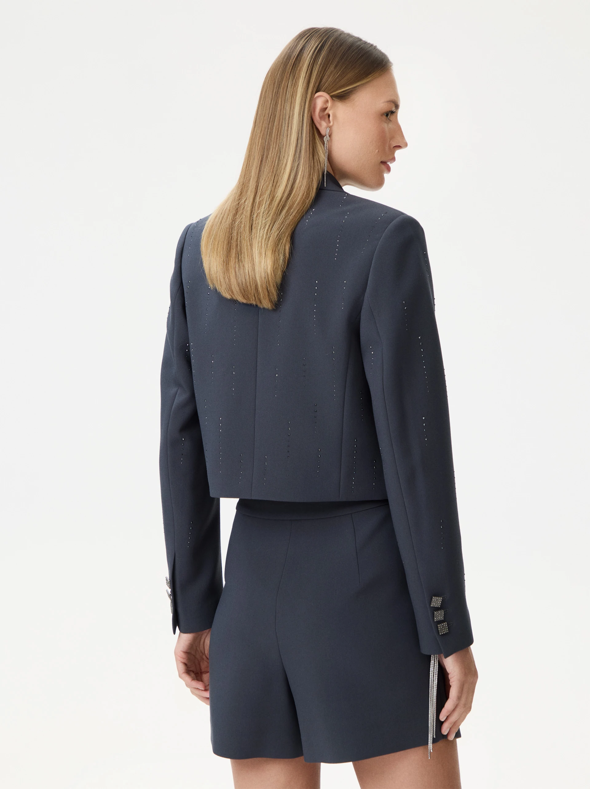 Gray jacket with a boxy, short cut