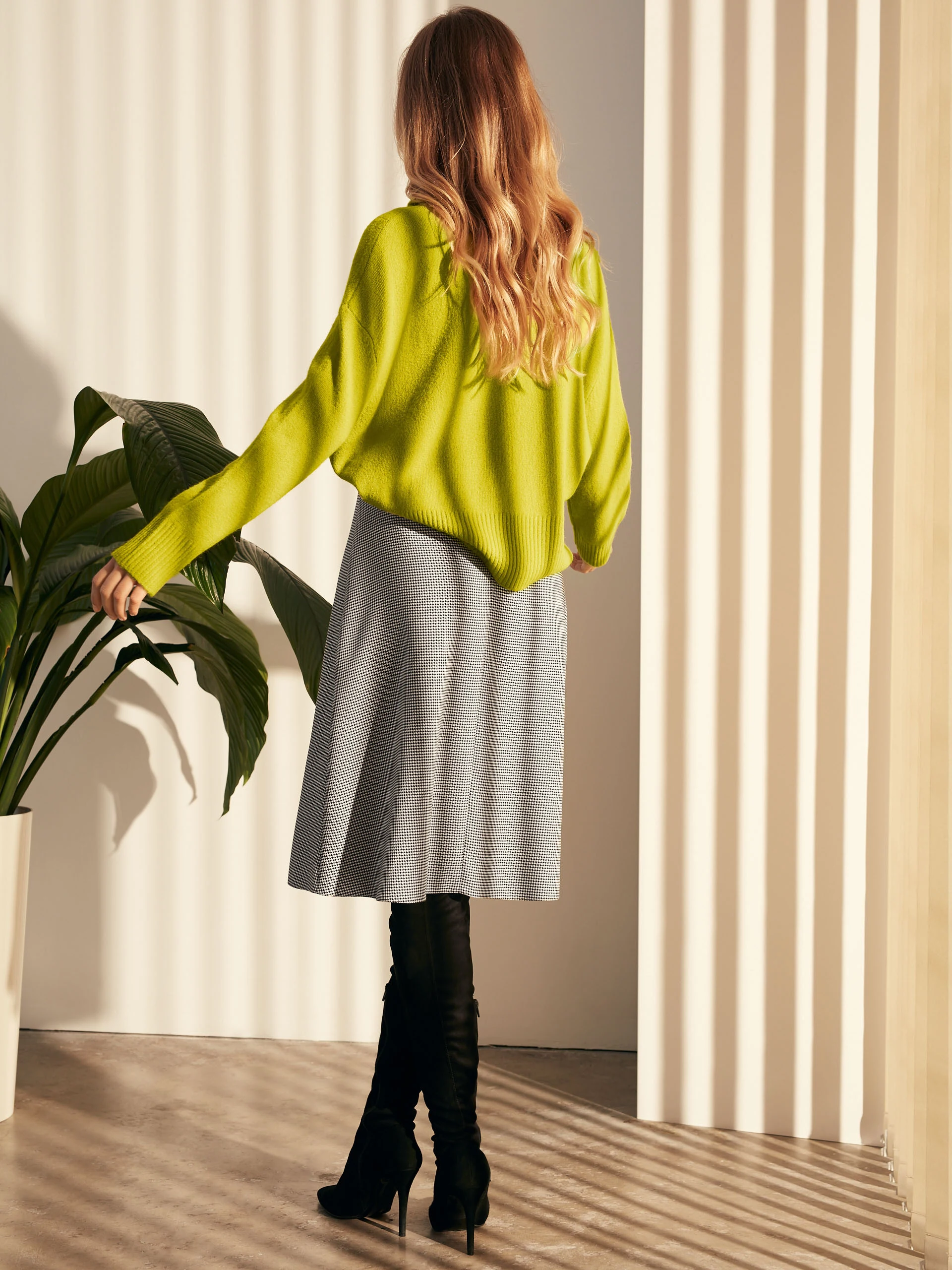 TURTLENECK SWEATER