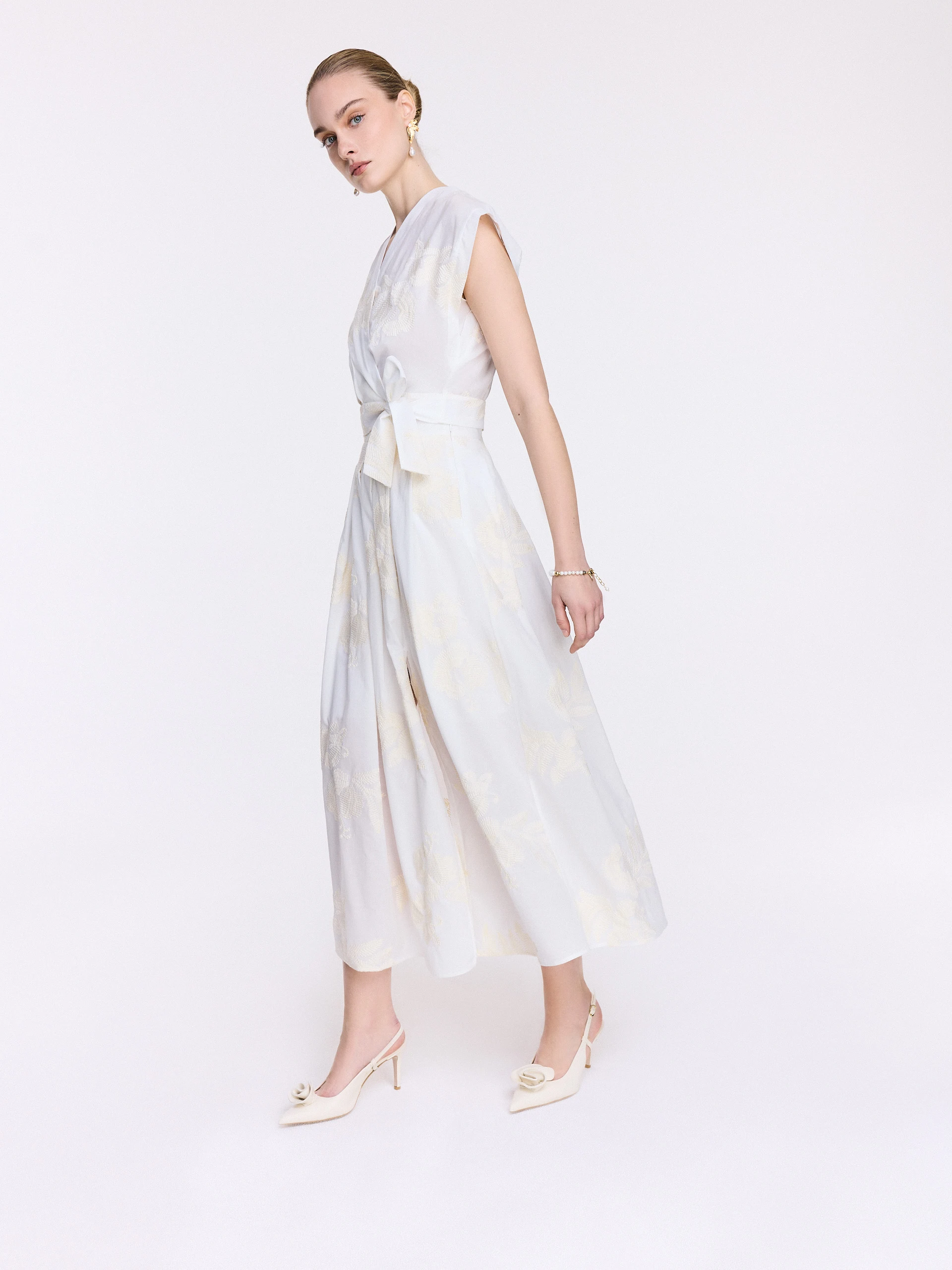 High-waisted cream-colored embroidered skirt