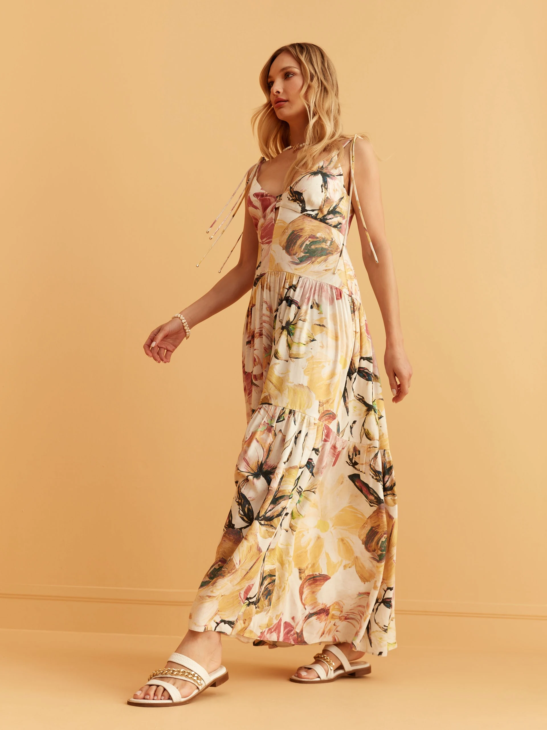 FLORAL MAXI DRESS