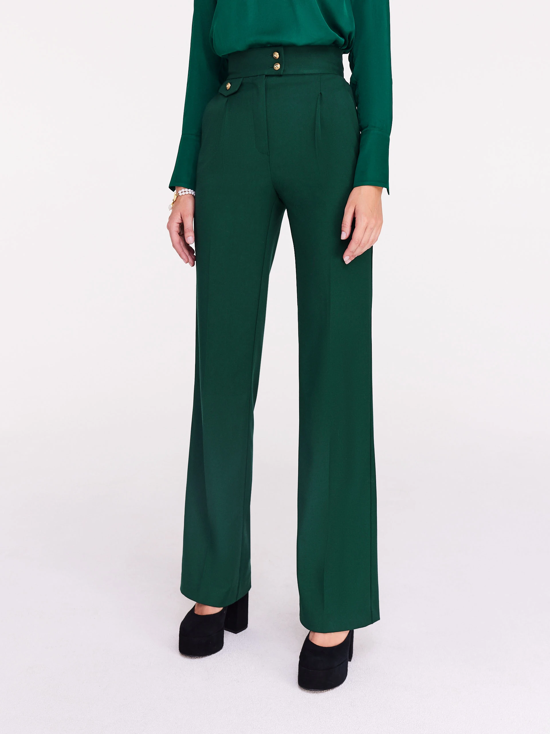 Dark green high-waisted cigarillos