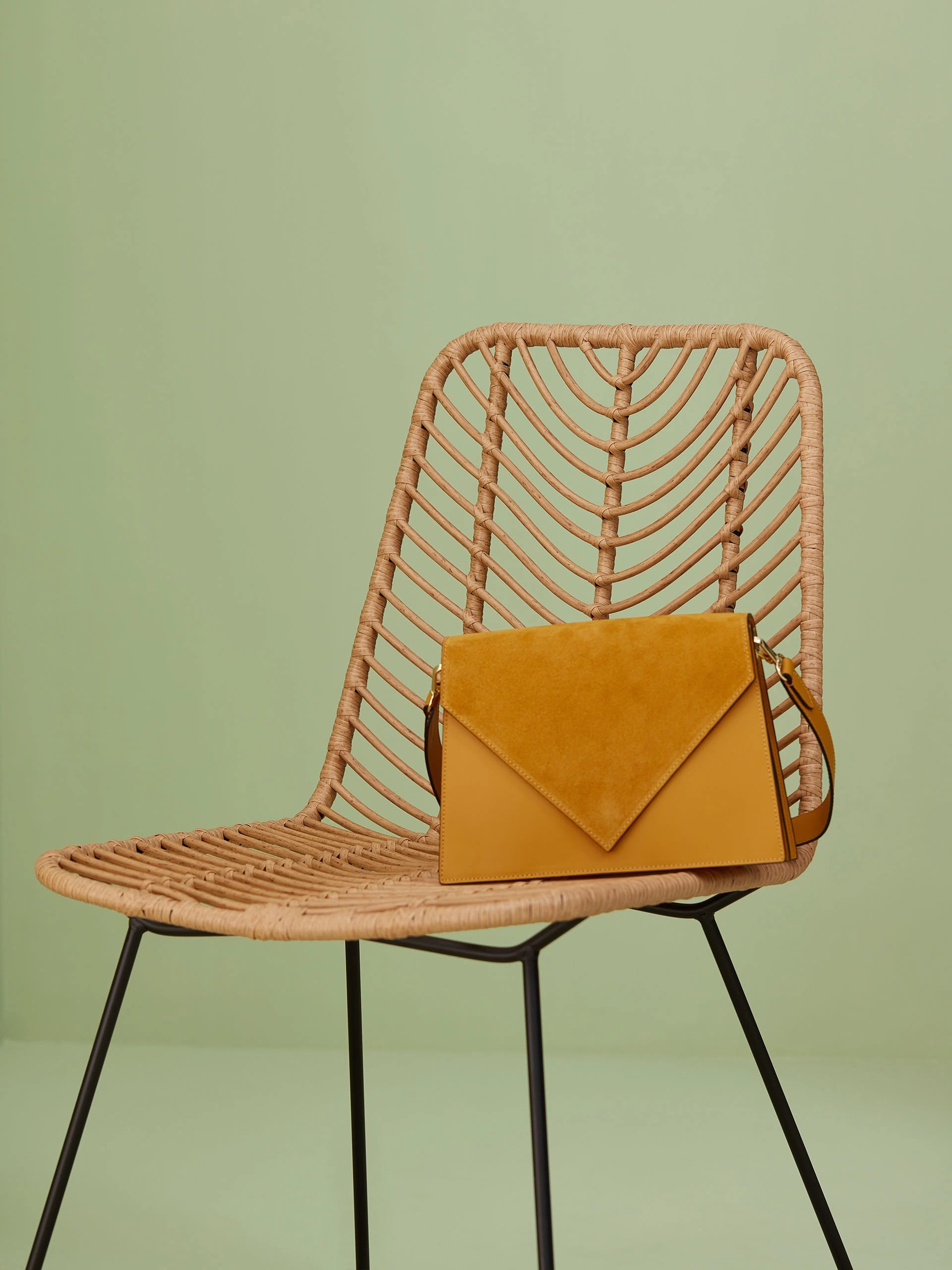 YELLOW LEATHER HANDBAG