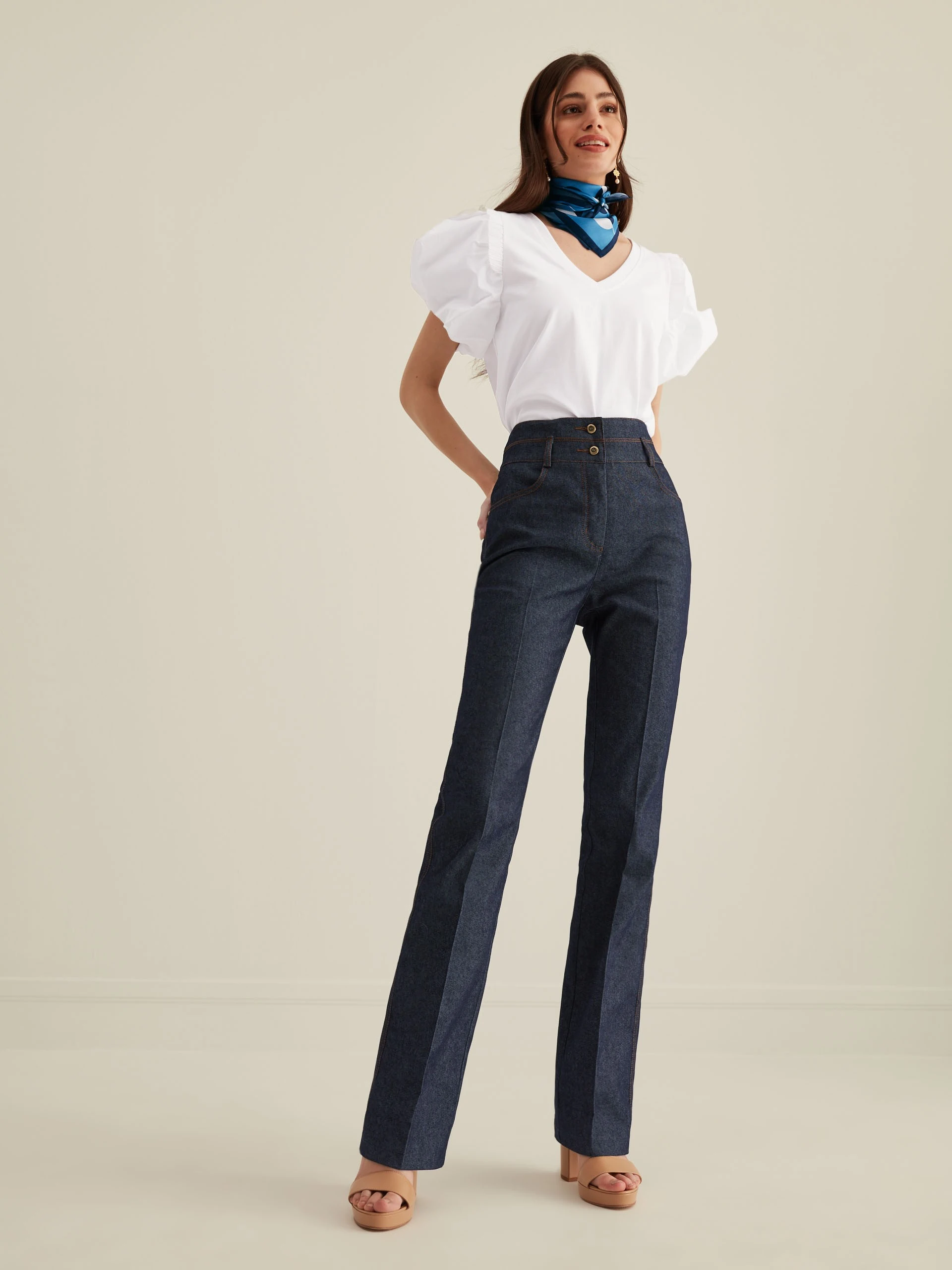 BLUE SILK GAVROSHKA