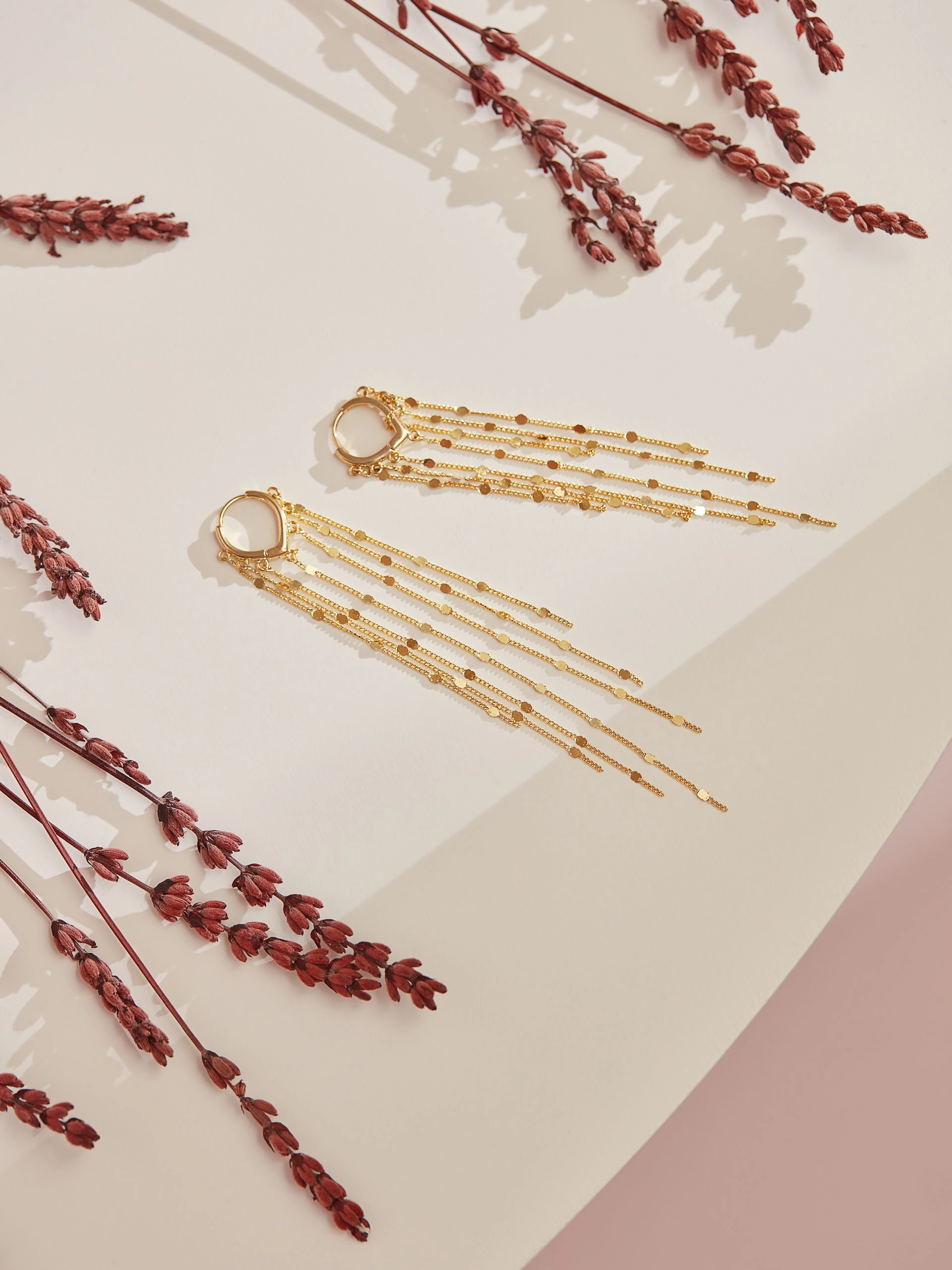LONG GOLD-PLATED EARRINGS