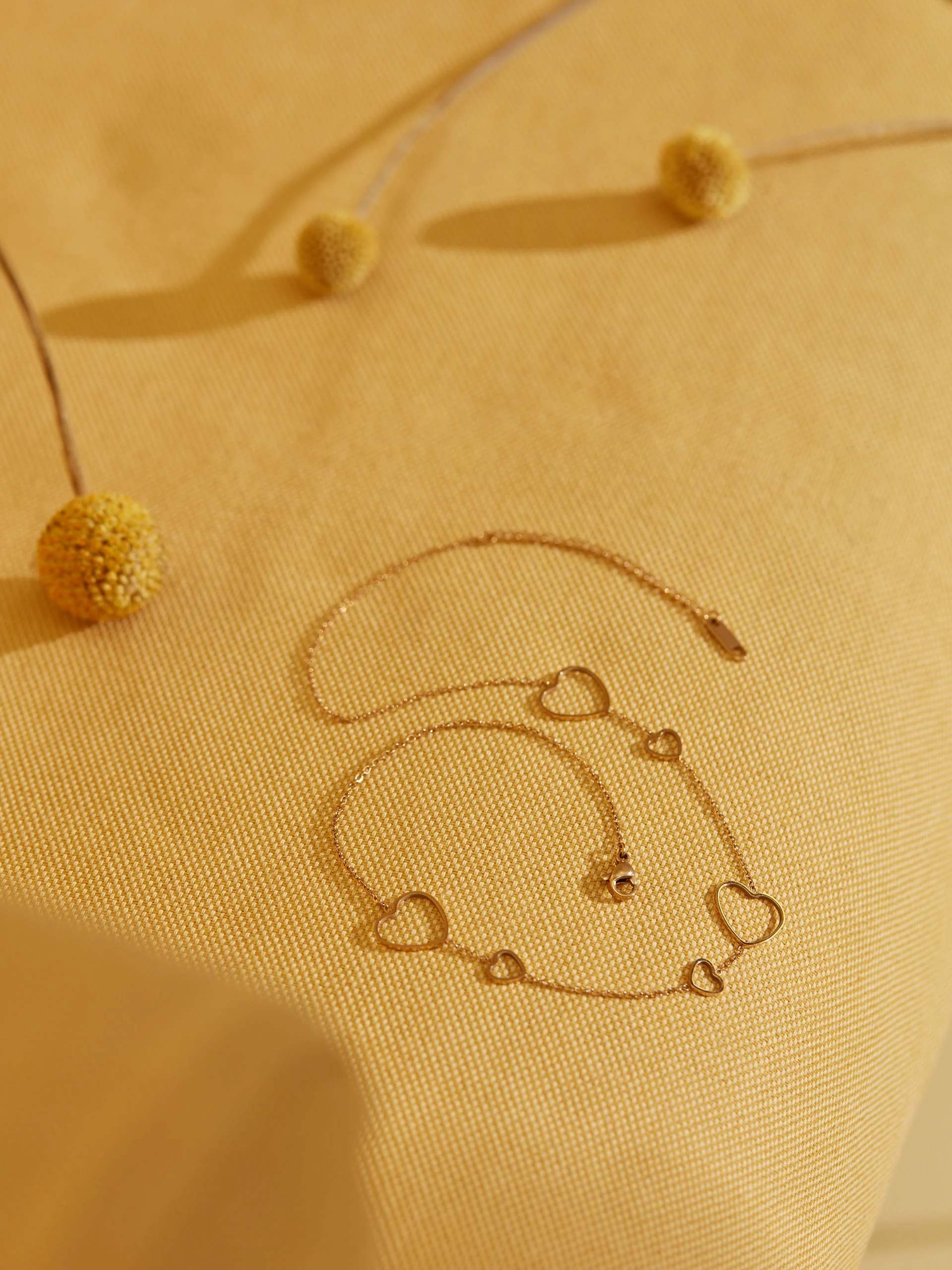 HEART NECKLACE
