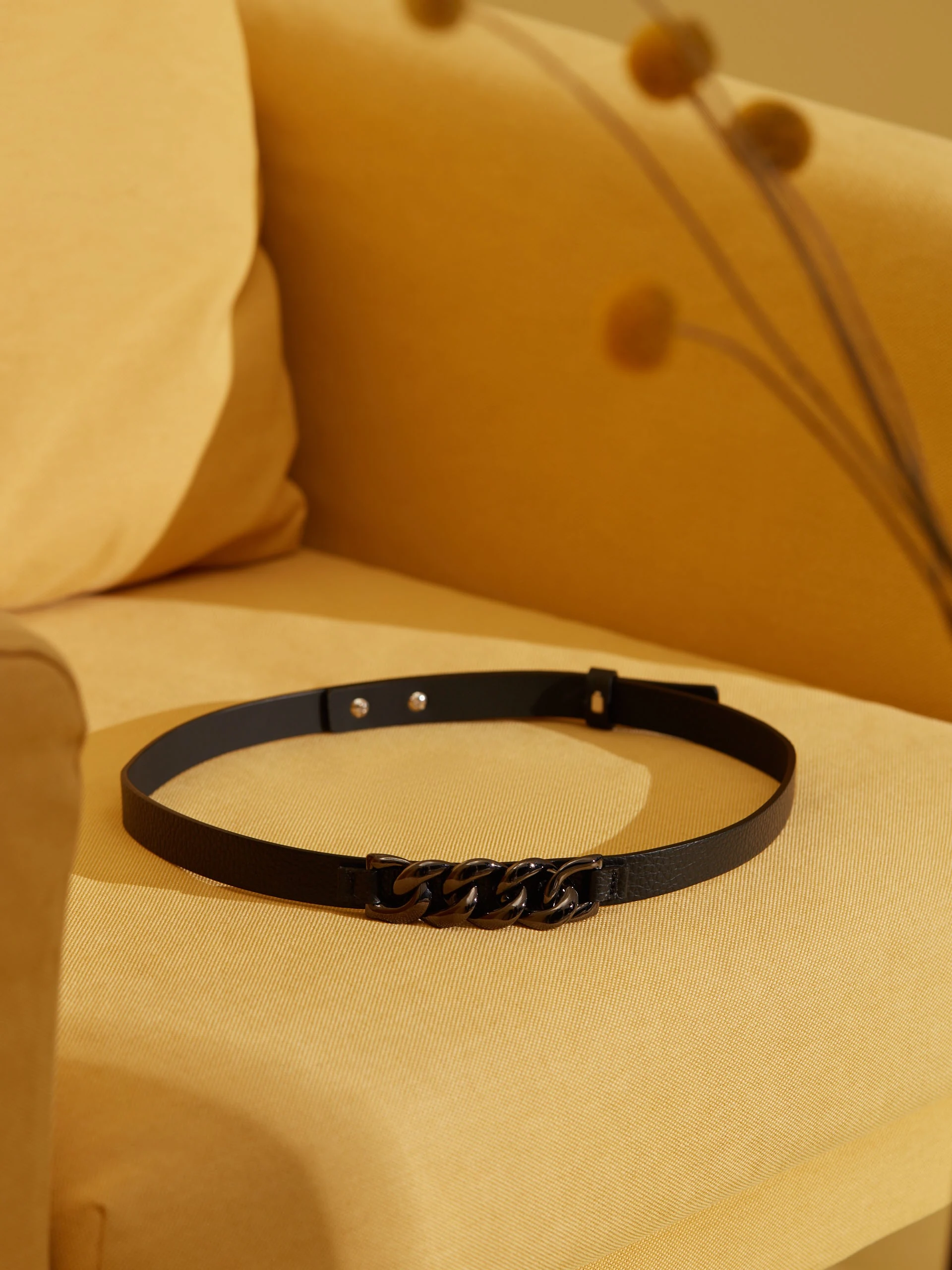 BLACK BELT WITH CHAIN
