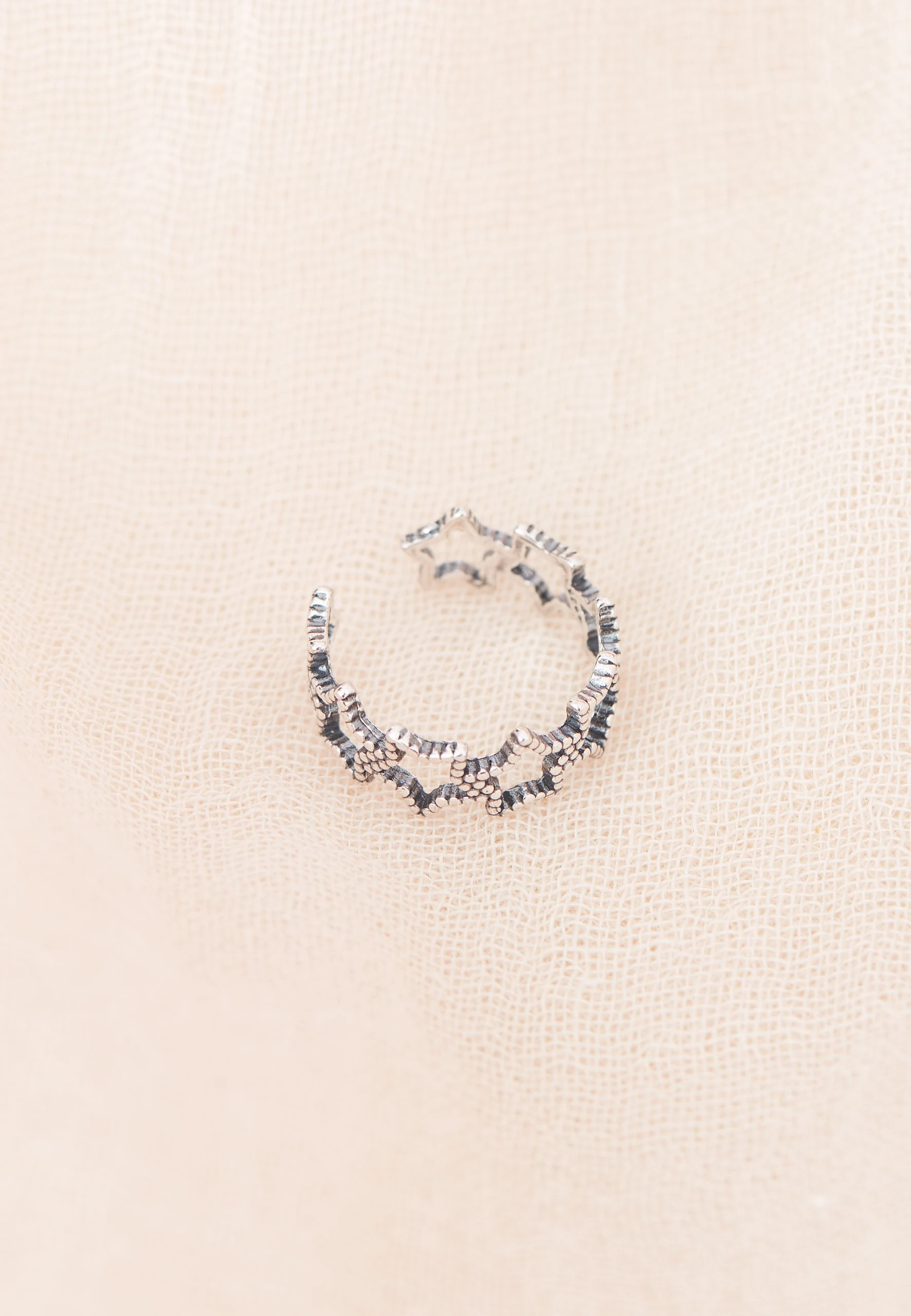 STAR SHAPED RING