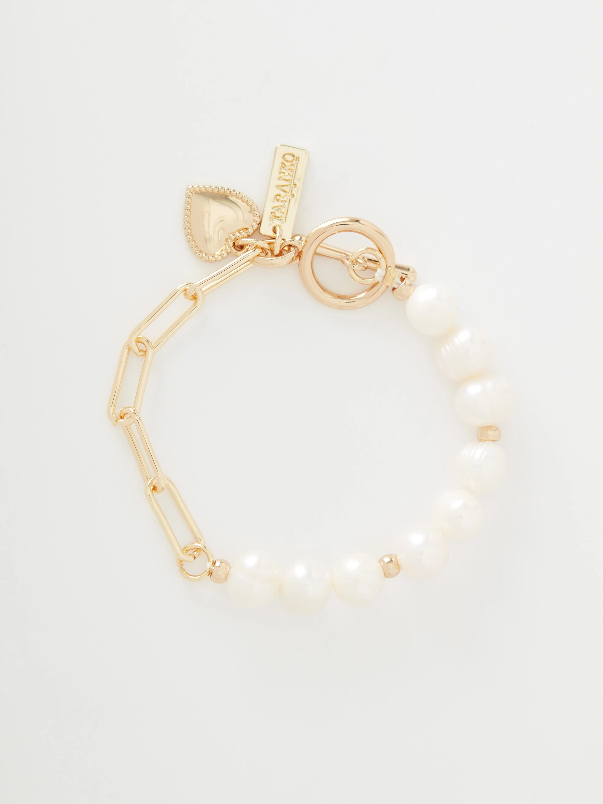 Bracelet with pearls