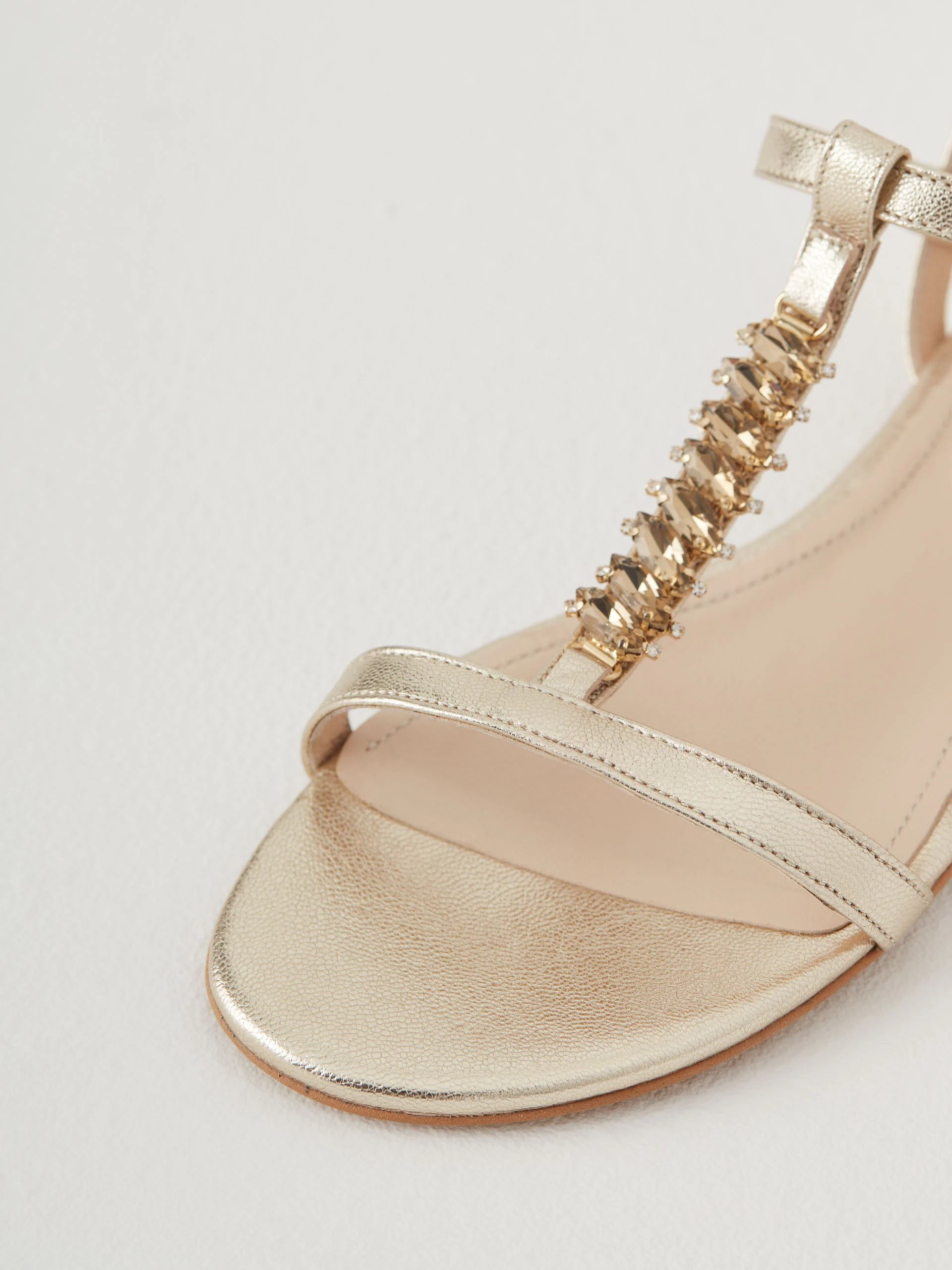 Gold sandals with crystals