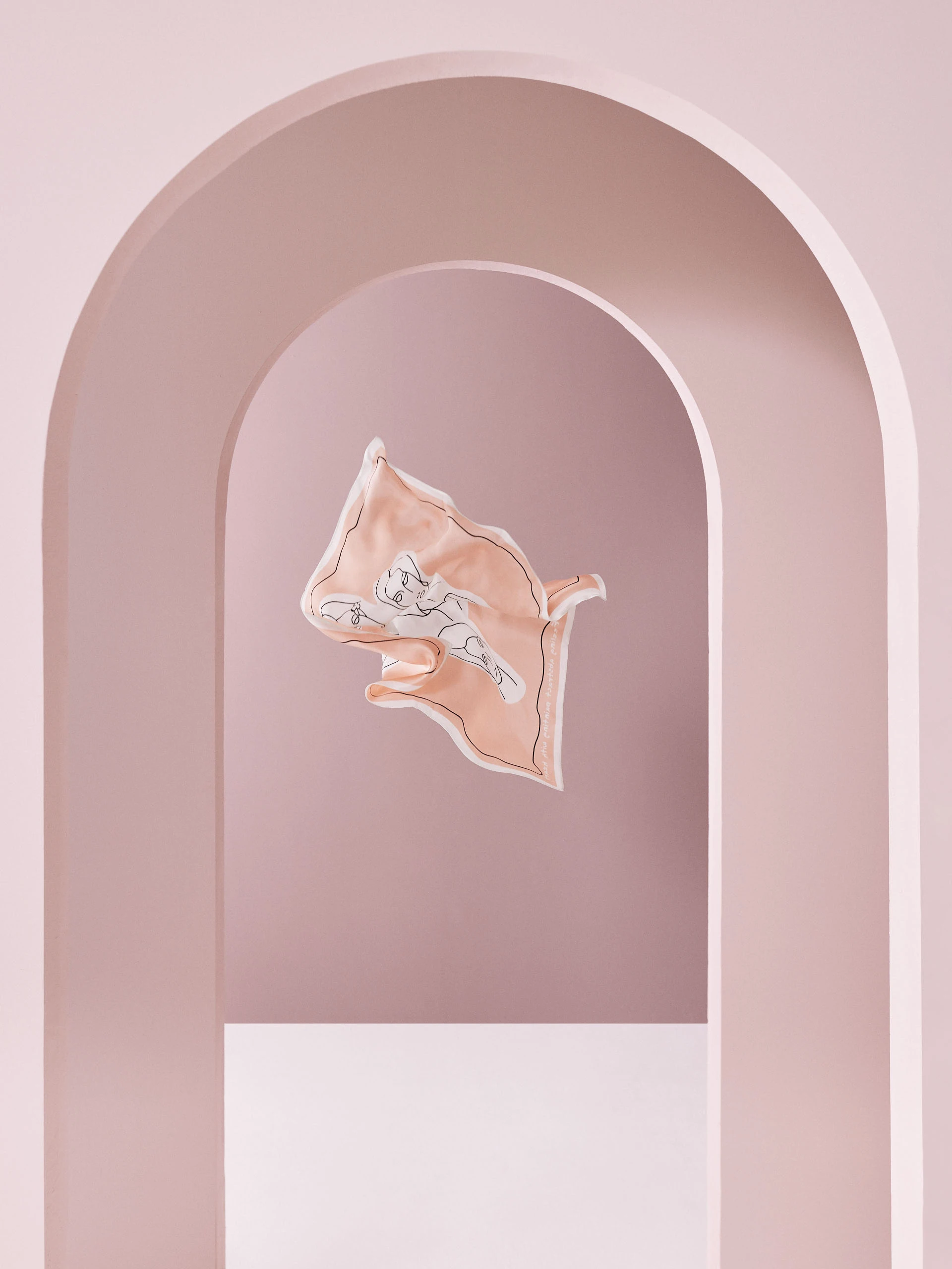 Peach gavroche in pattern