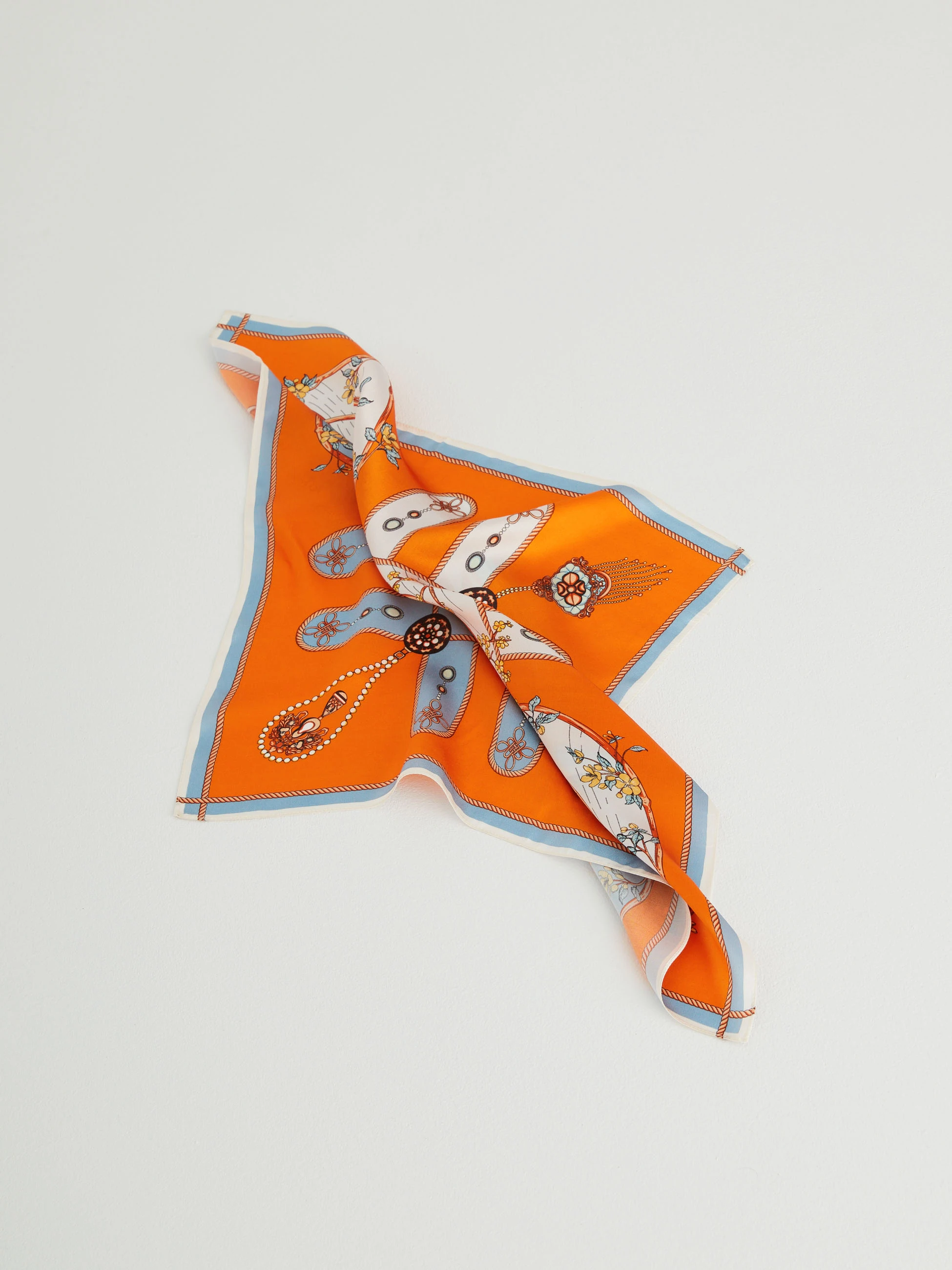 Silk gavroche in orange color