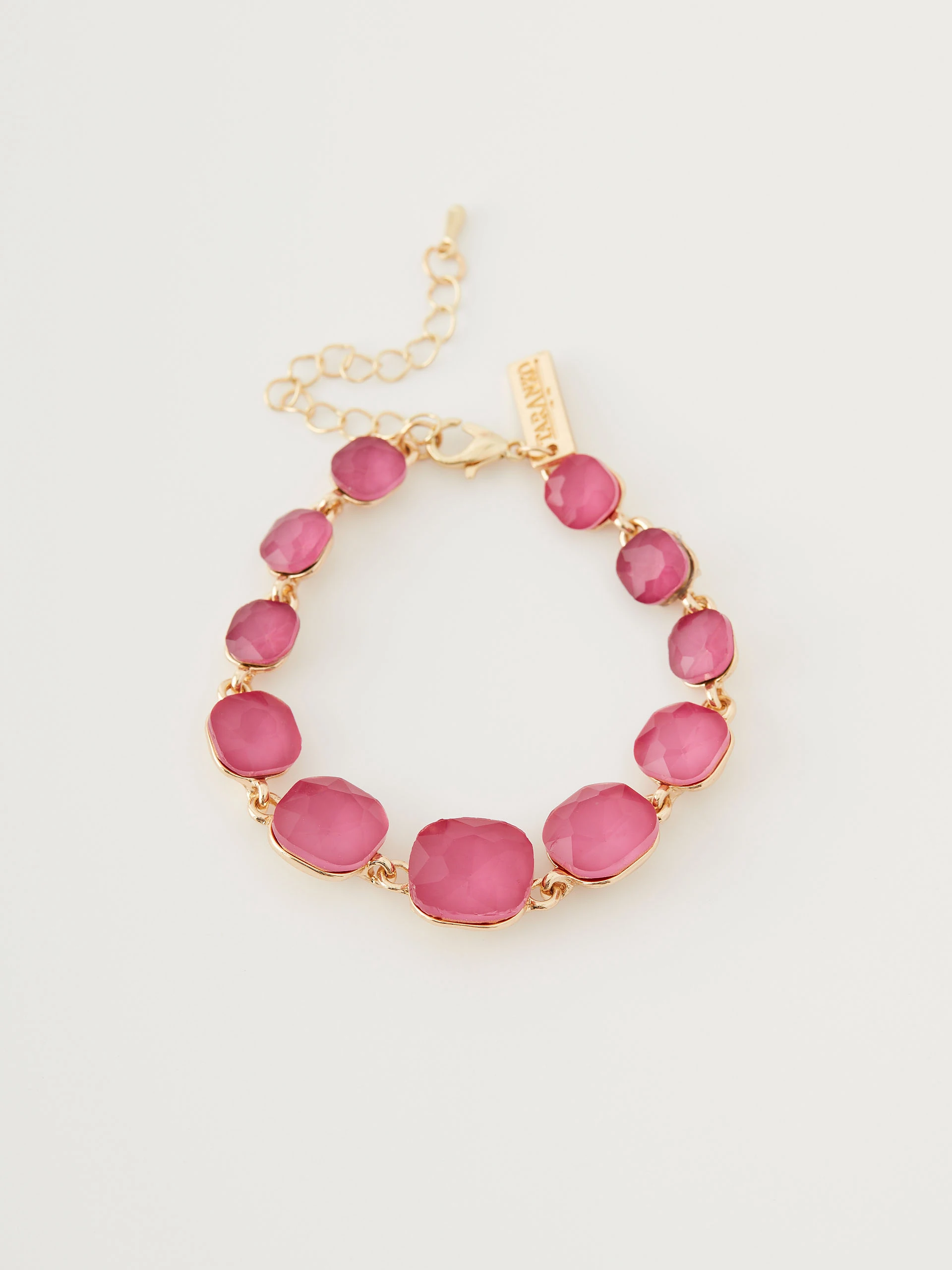 Bracelet with pink stones