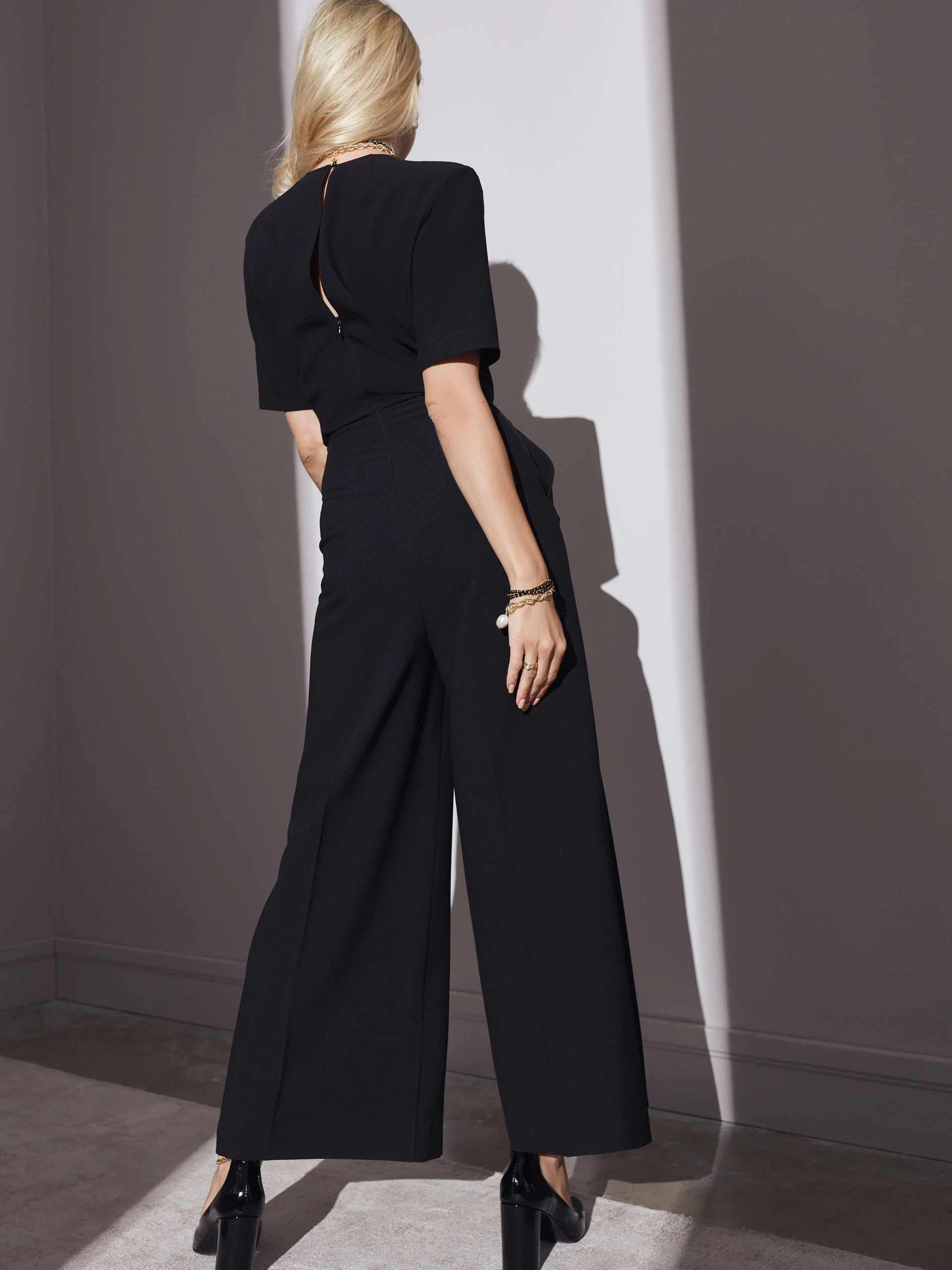 Kombinezon z nogawkami wide leg