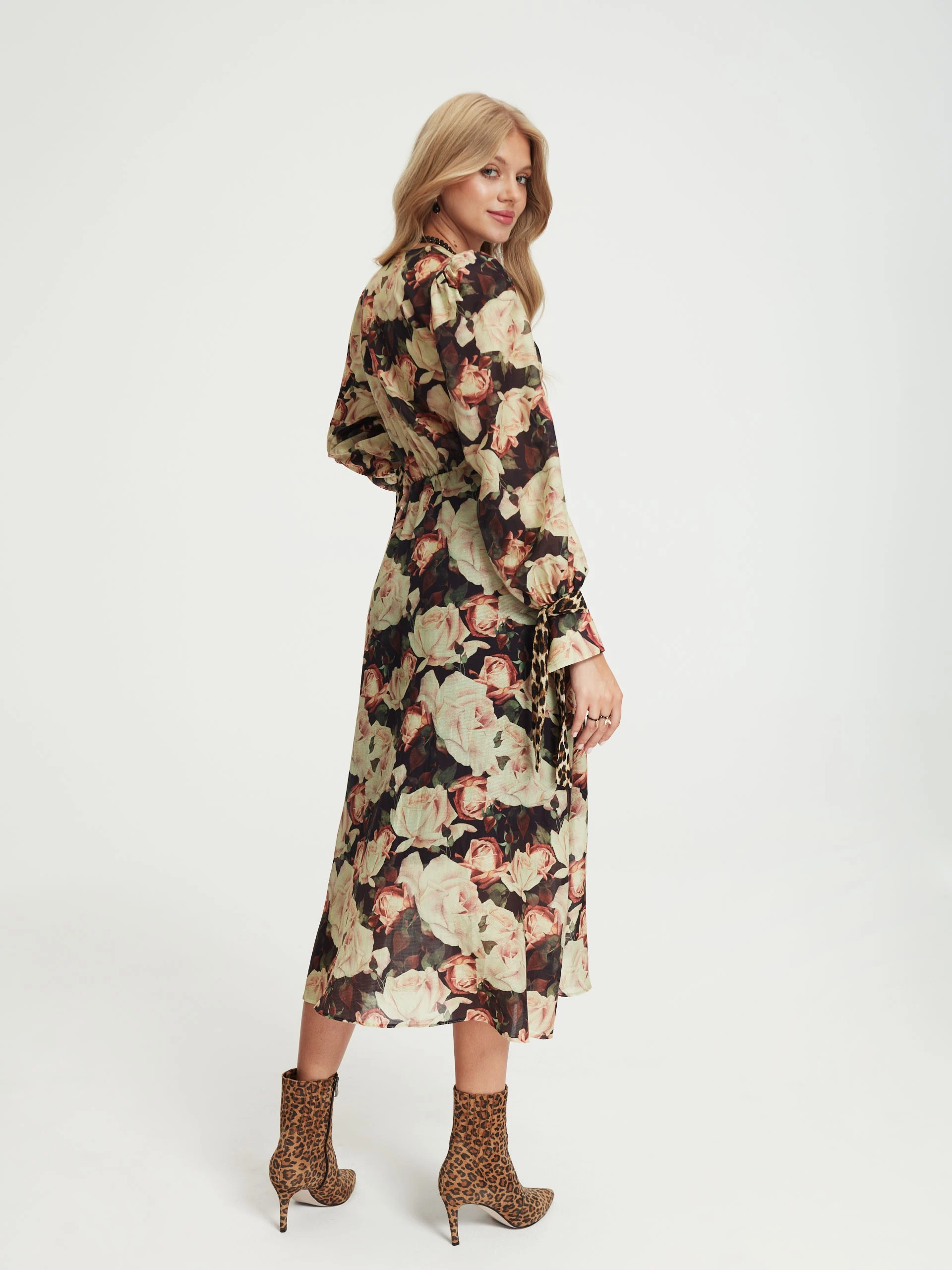 Silk dress with rose pattern