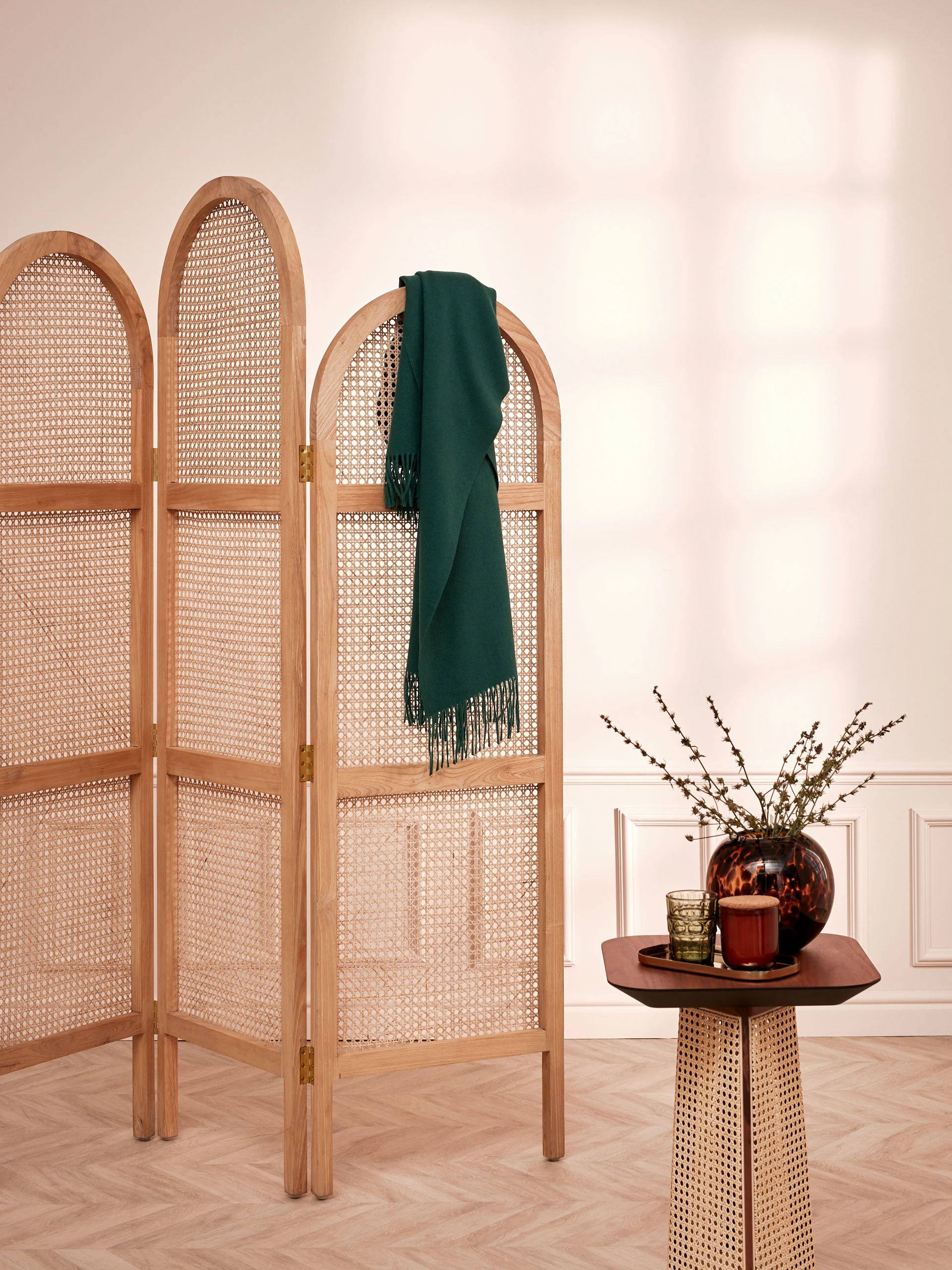 BOTTLE GREEN WOOL SCARF