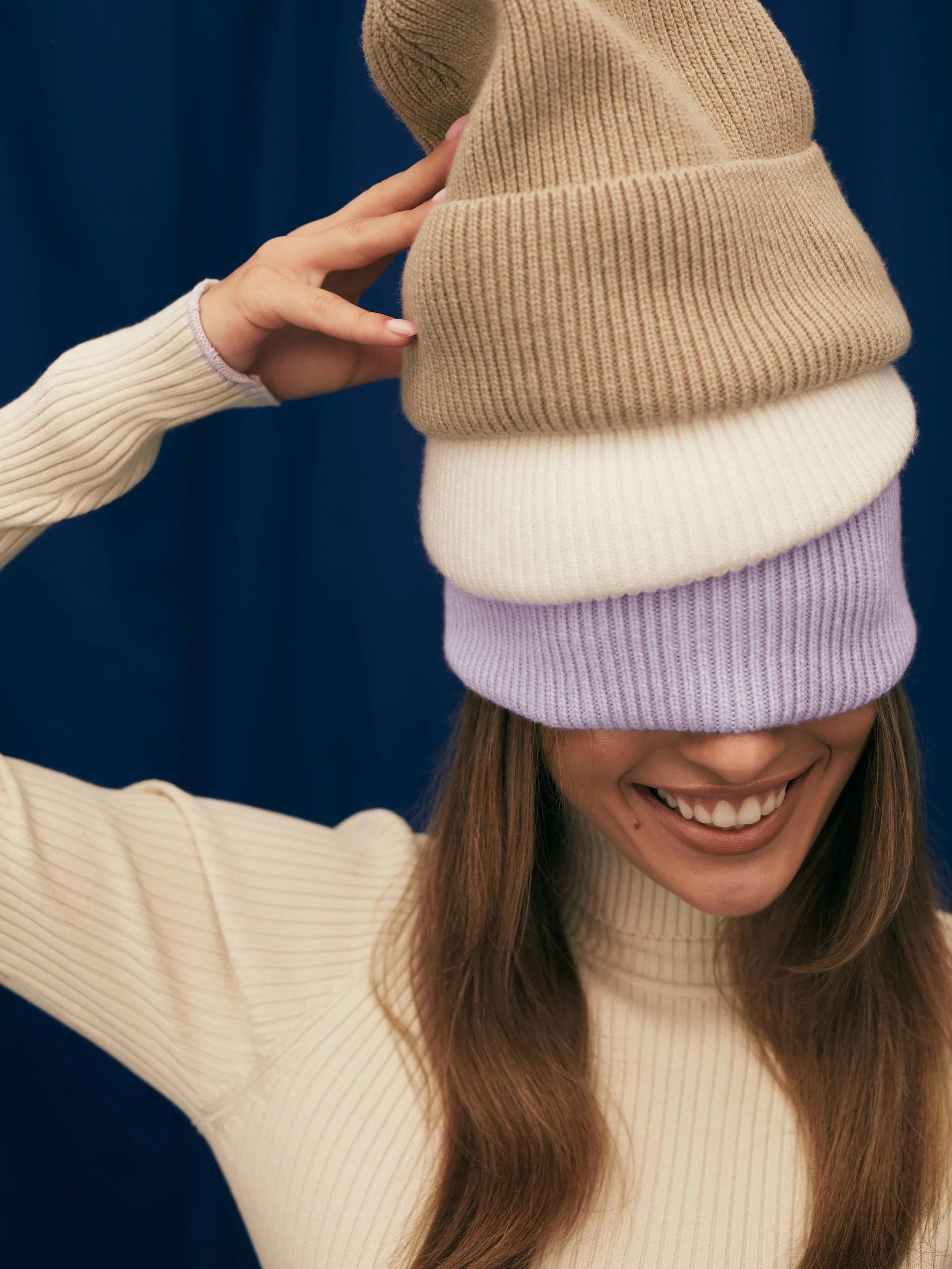 Lilac cashmere wool cap