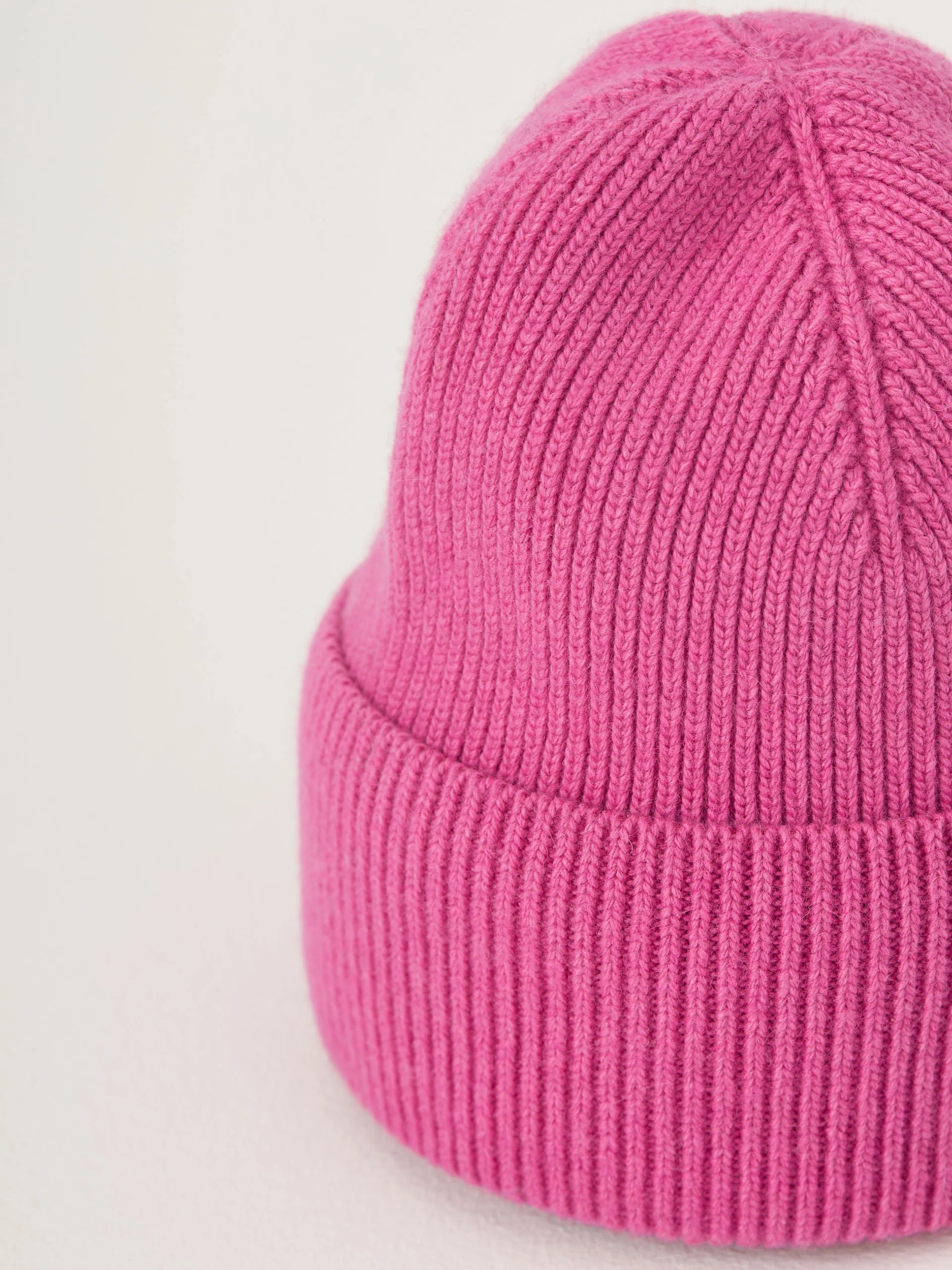 Beanie with wool and cashmere