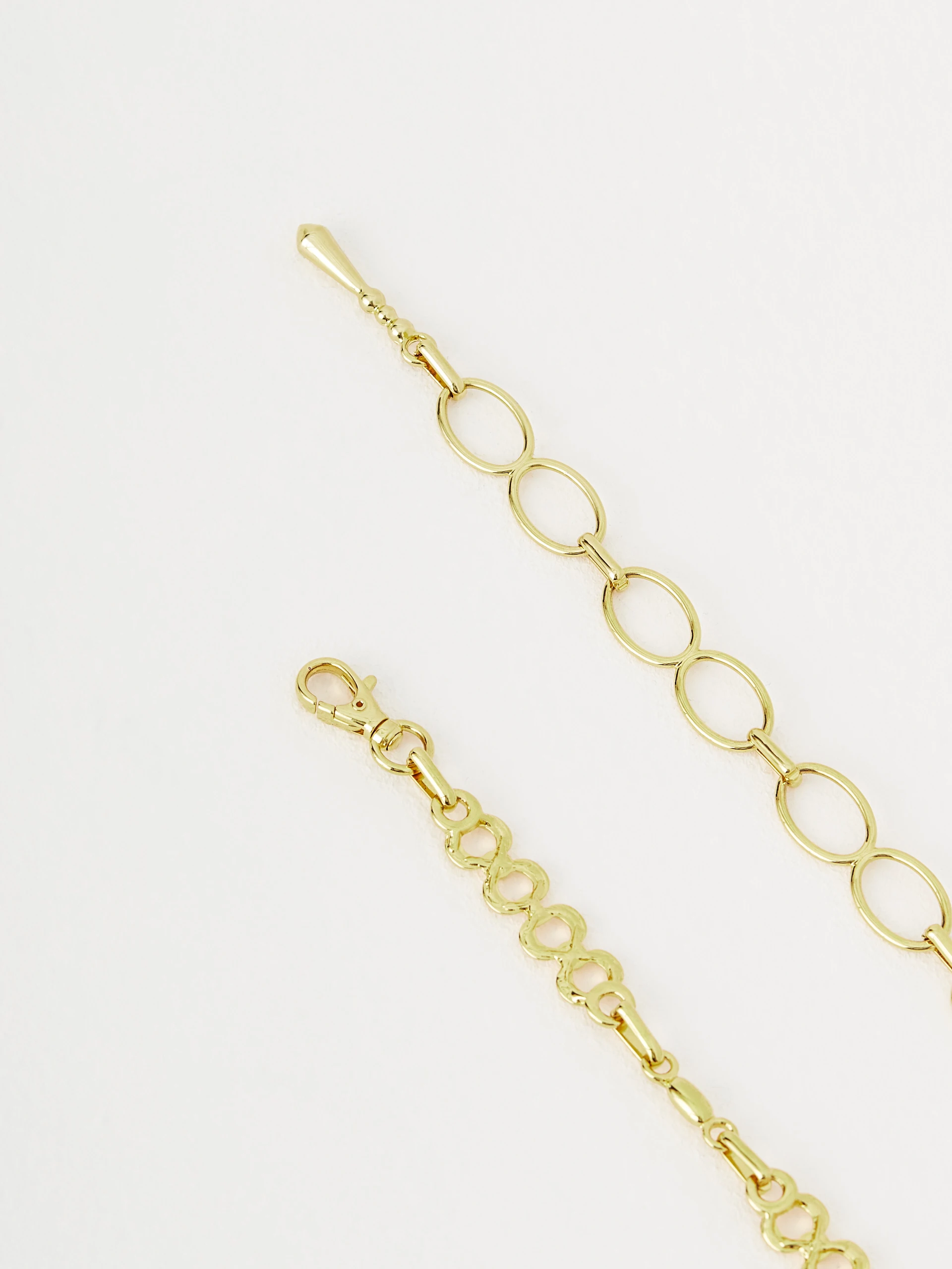 Golden chain belt