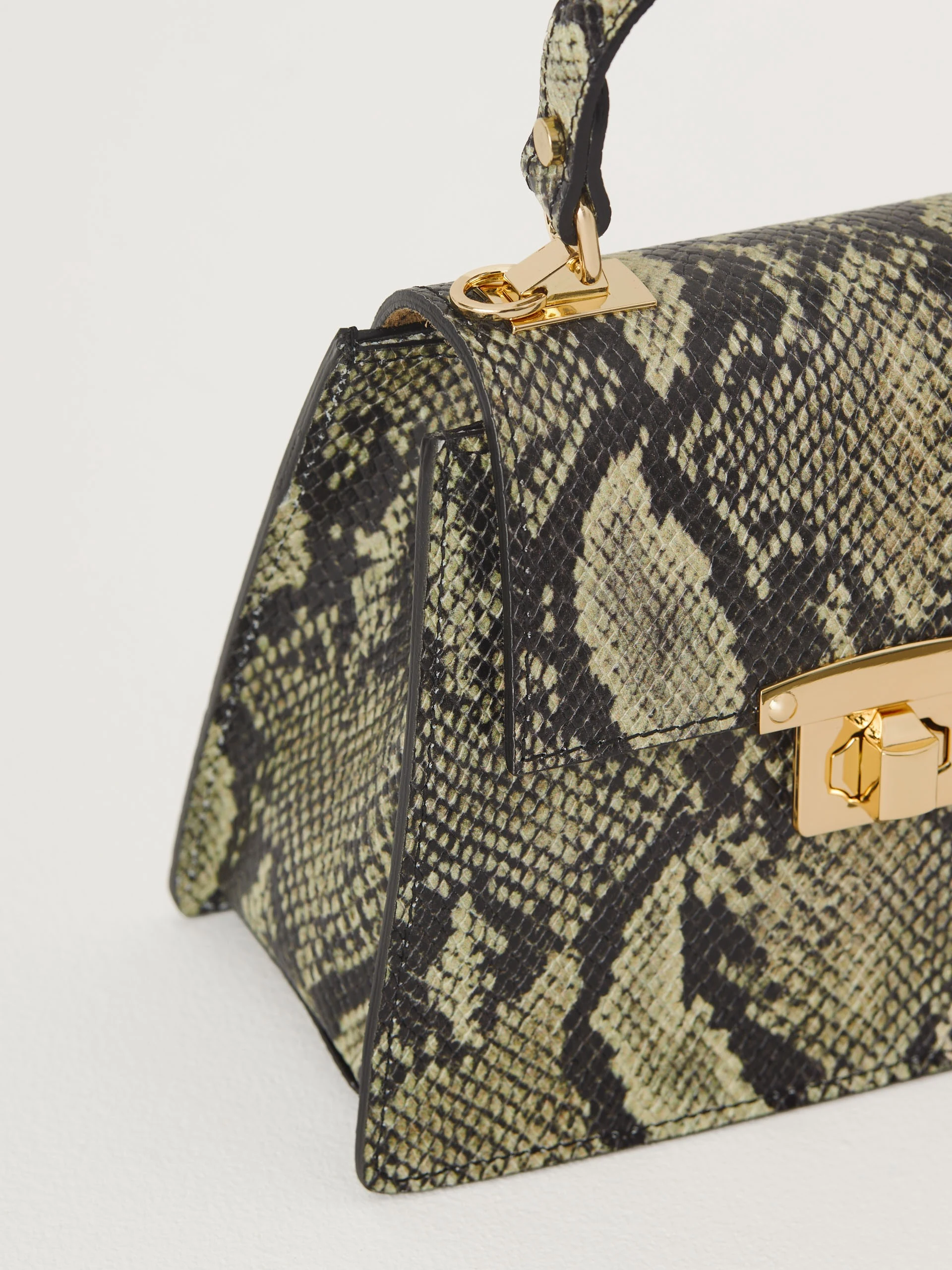 Animal pattern handbag