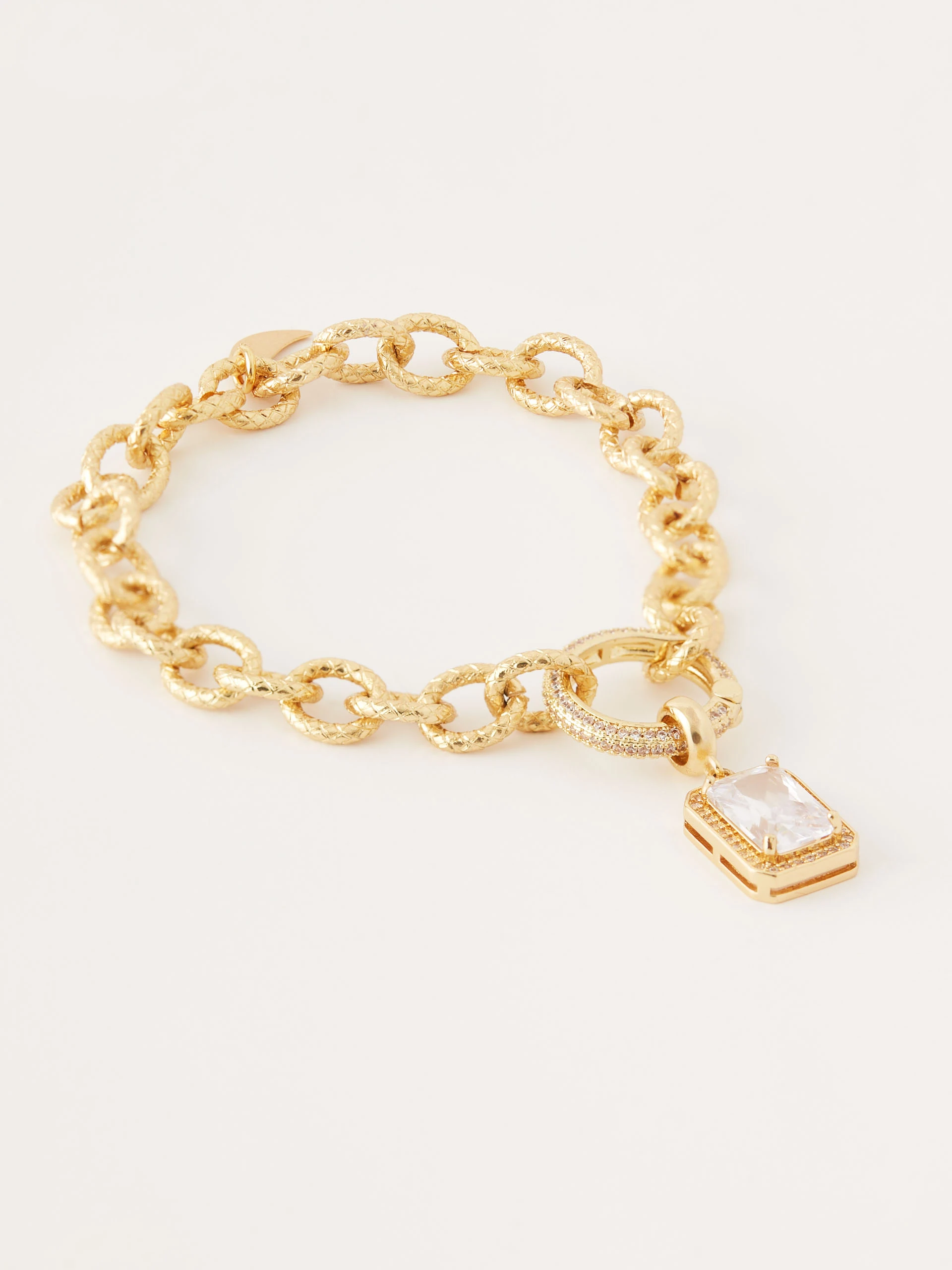 Gold plated silver bracelet with zirconia