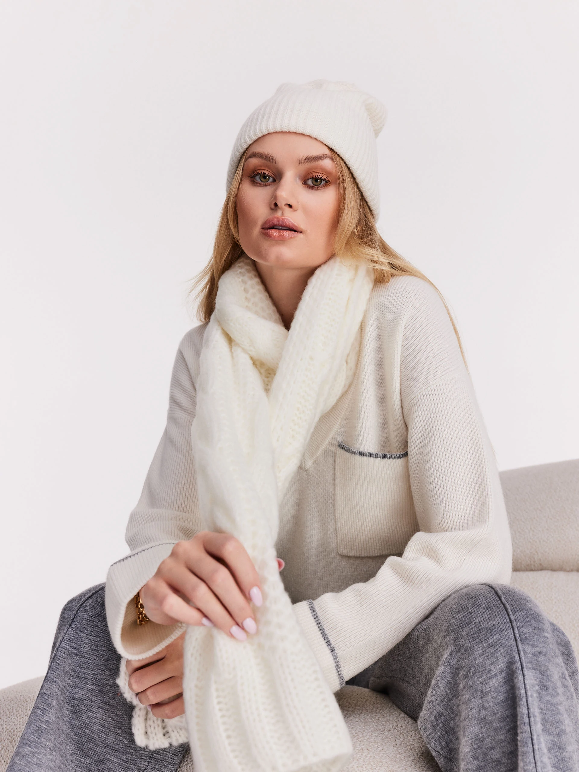 Cream simple beanie hat