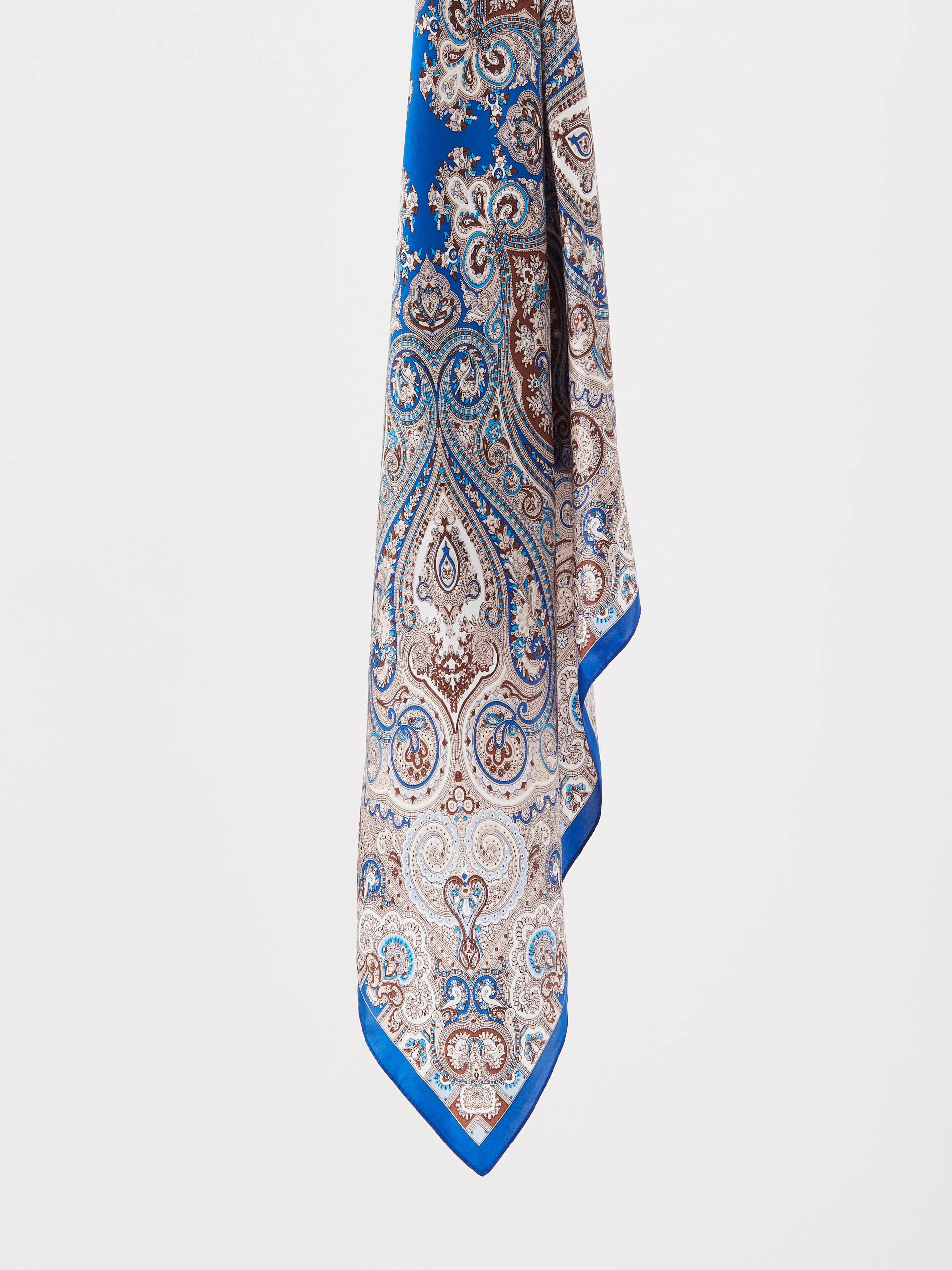Gavroshka in ethnic pattern