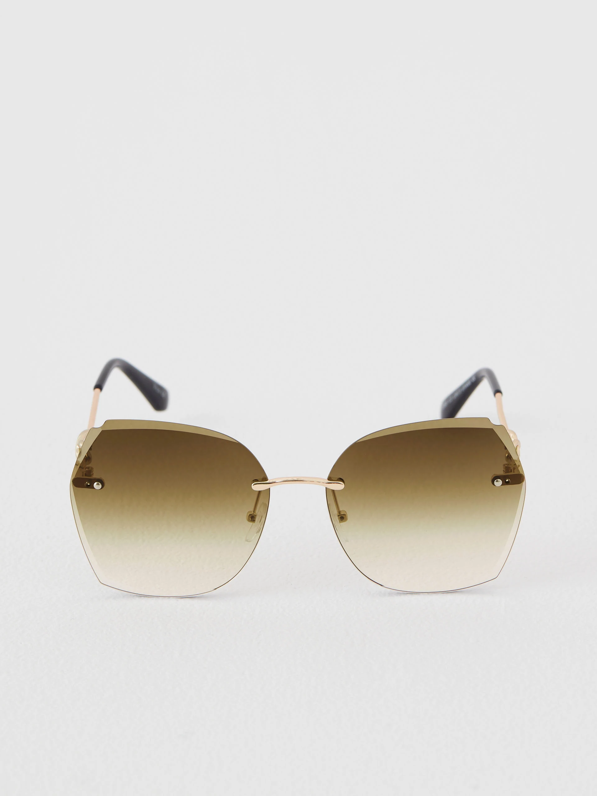 Brown sunglasses with UV filter