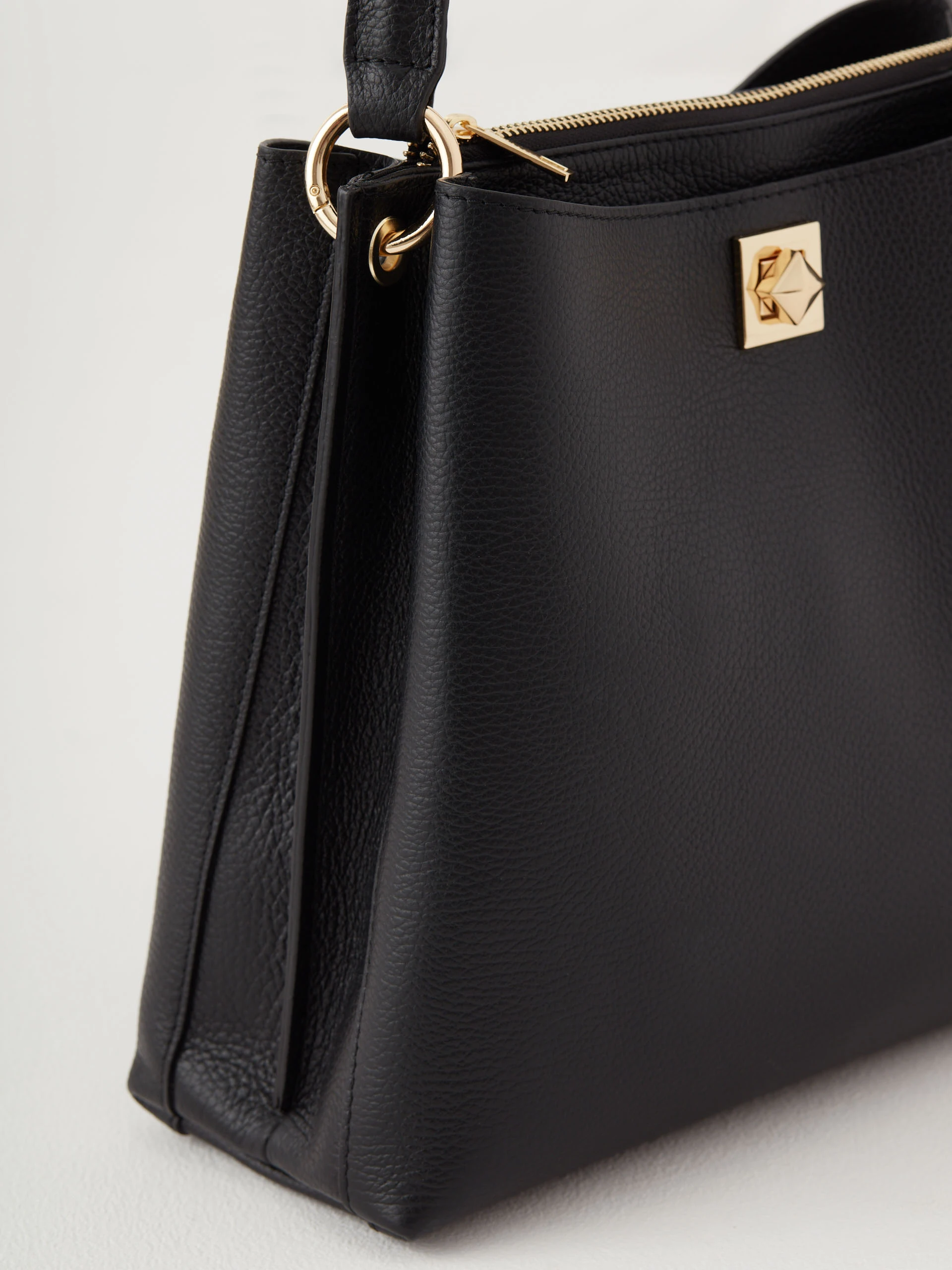 Black bucket bag