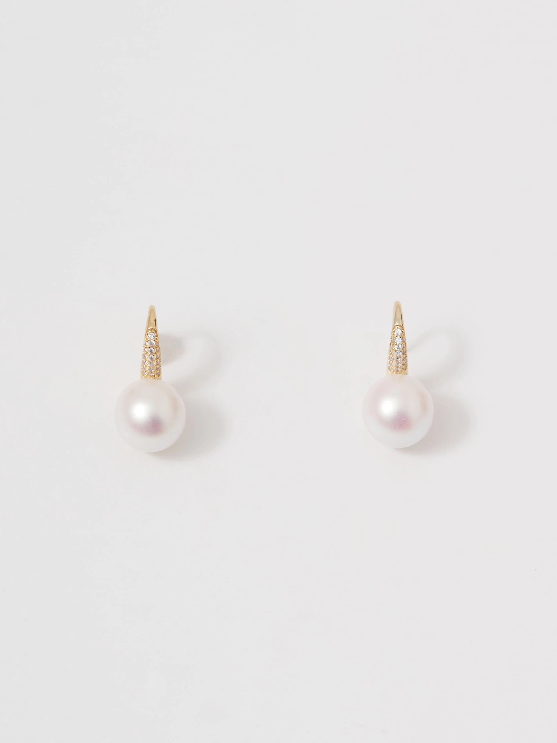 Gold-plated earrings with pearls and zircons