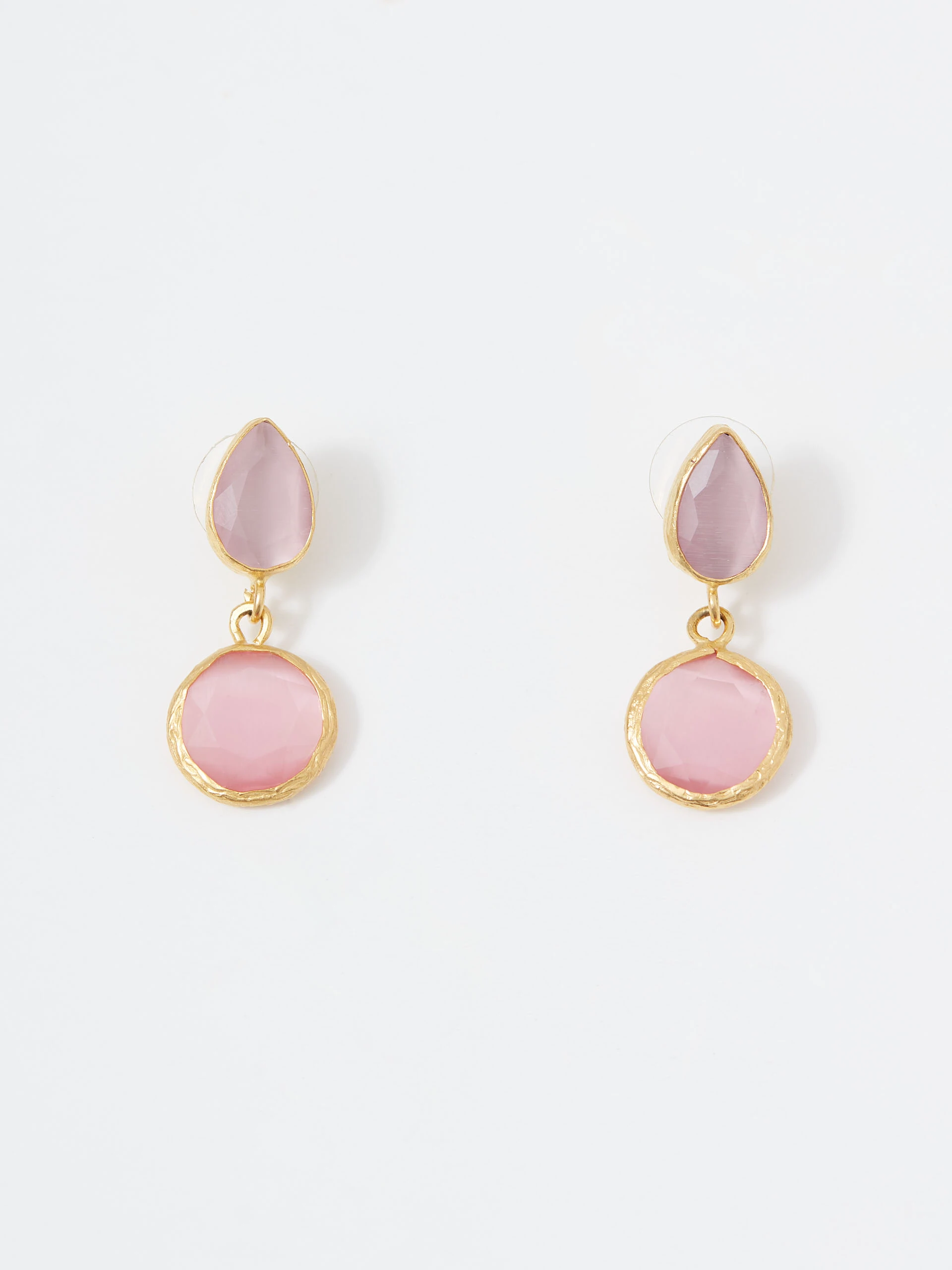 Elegant gold-plated cat's eye earrings