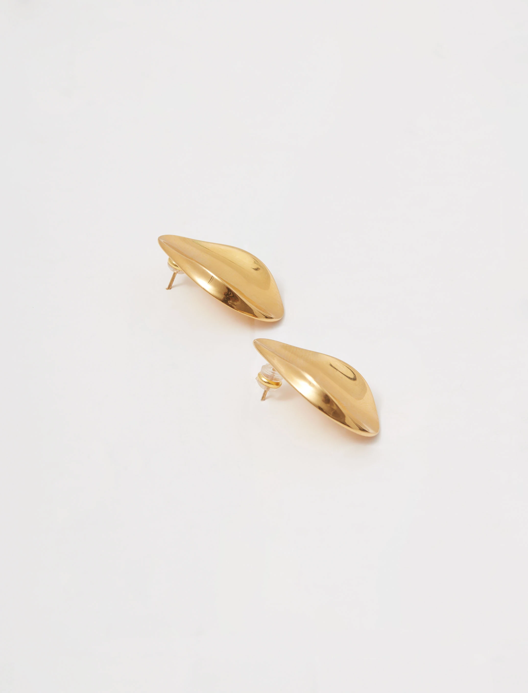 Gold-plated drop-shaped earrings