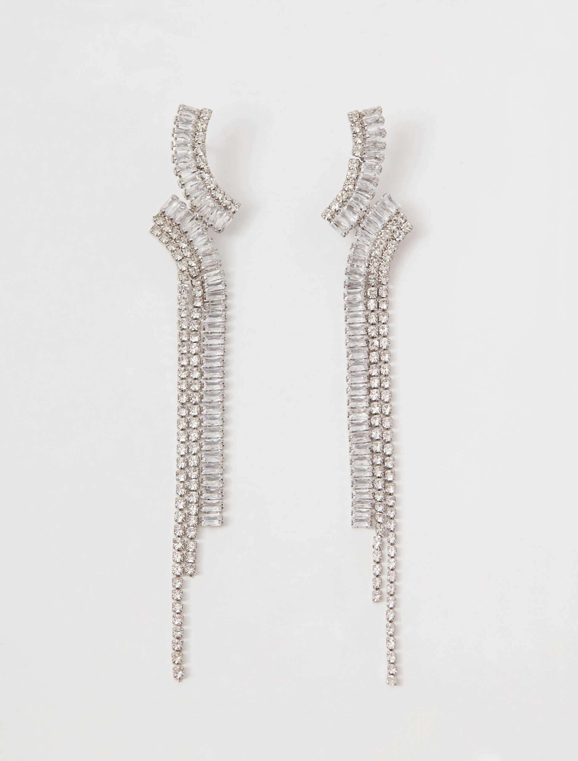 Long silver earrings with zirconia