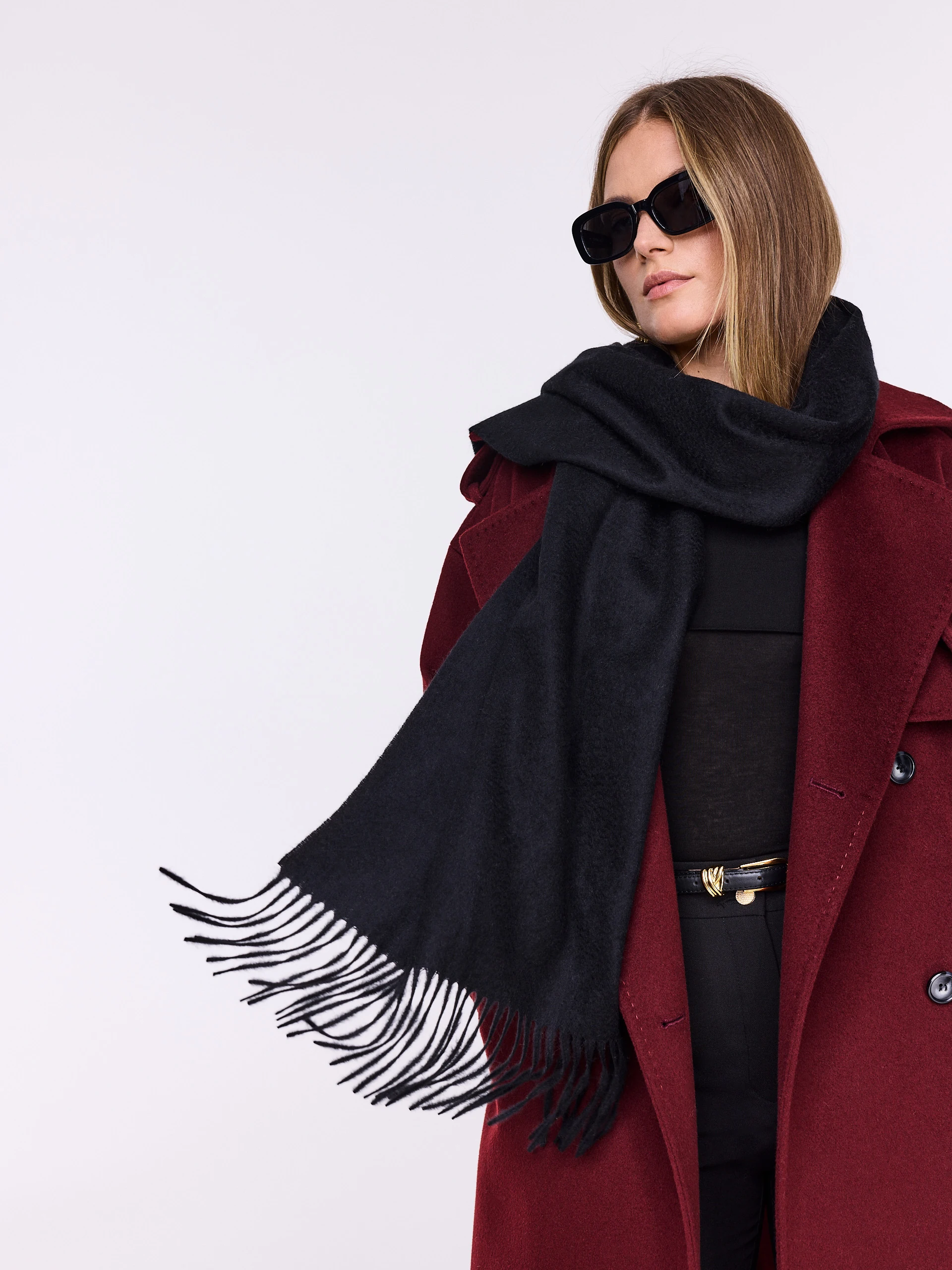 Black wool scarf with cashmere blend