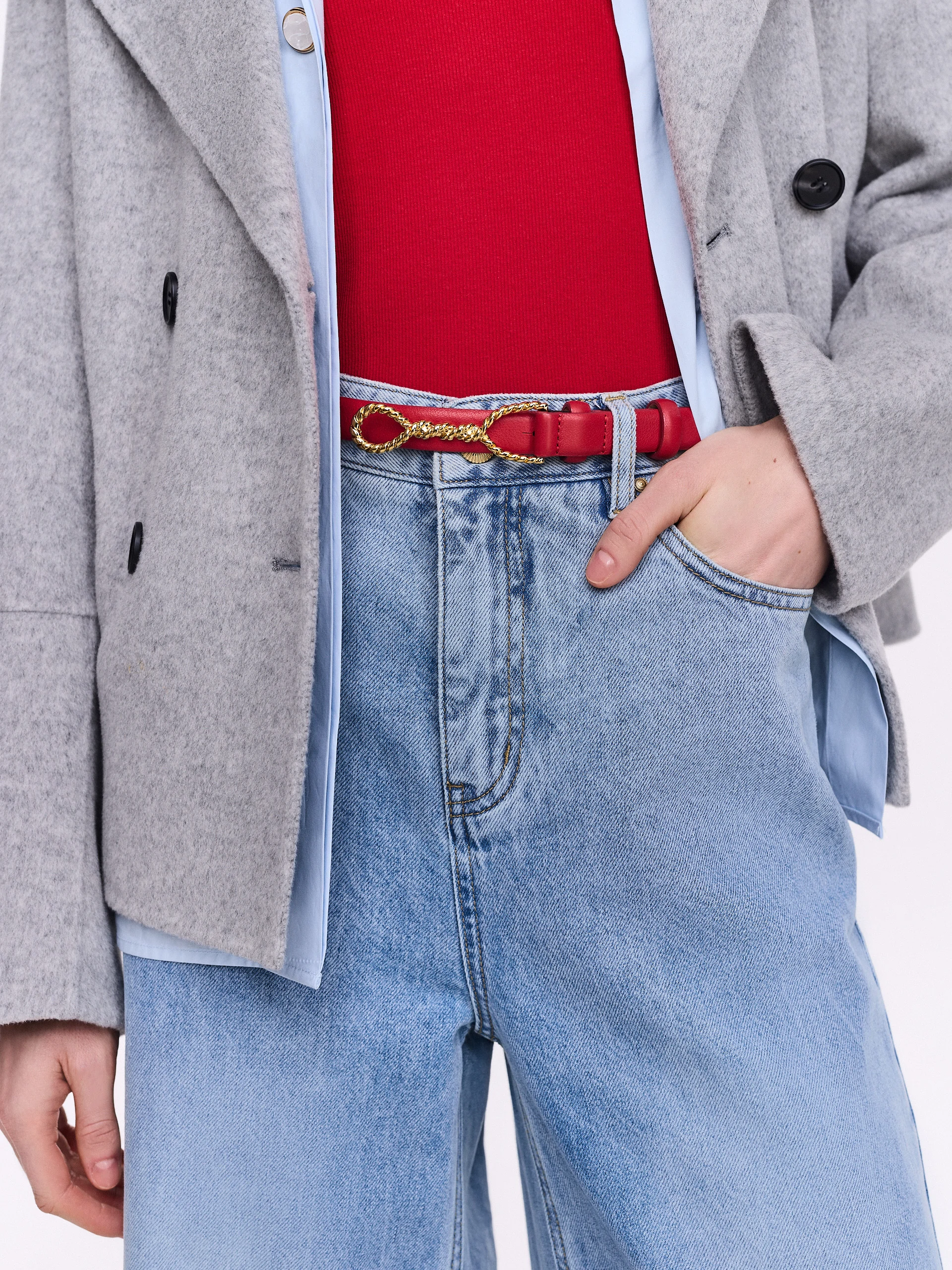 Red bombato leather belt with decorative buckle