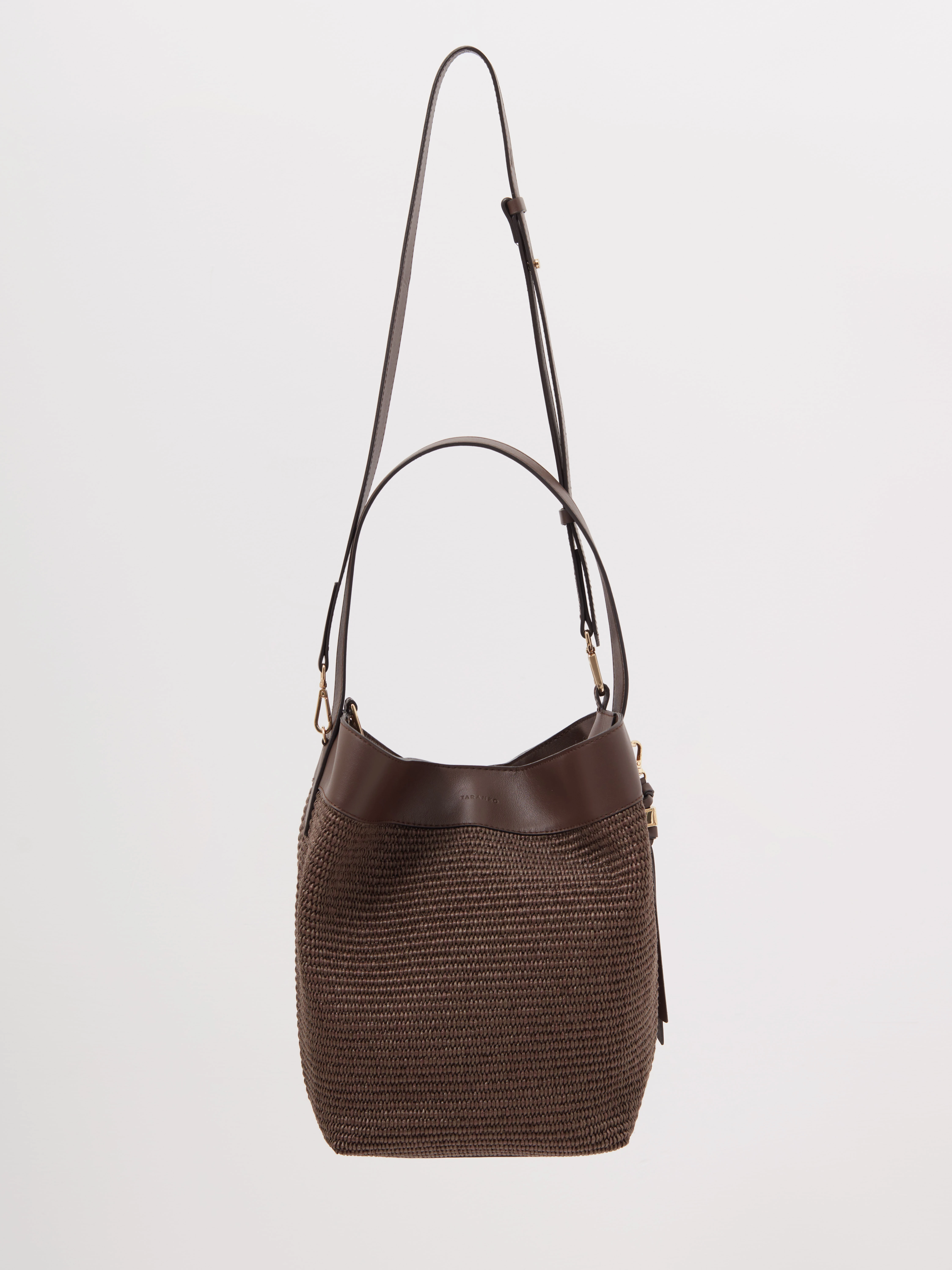 Czekoladowa torebka skórzana bucket bag