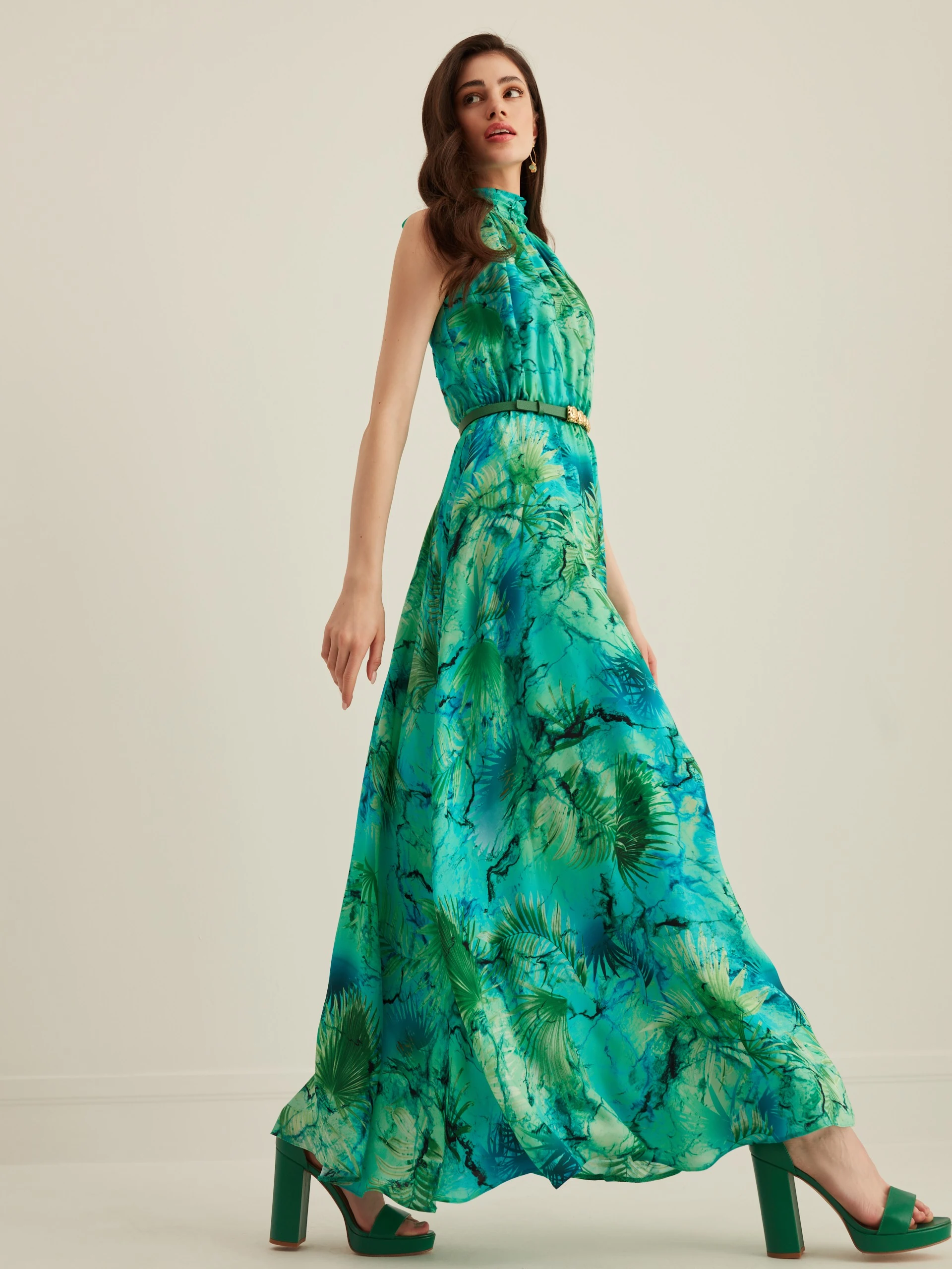TROPICAL PRINT LONG DRESS