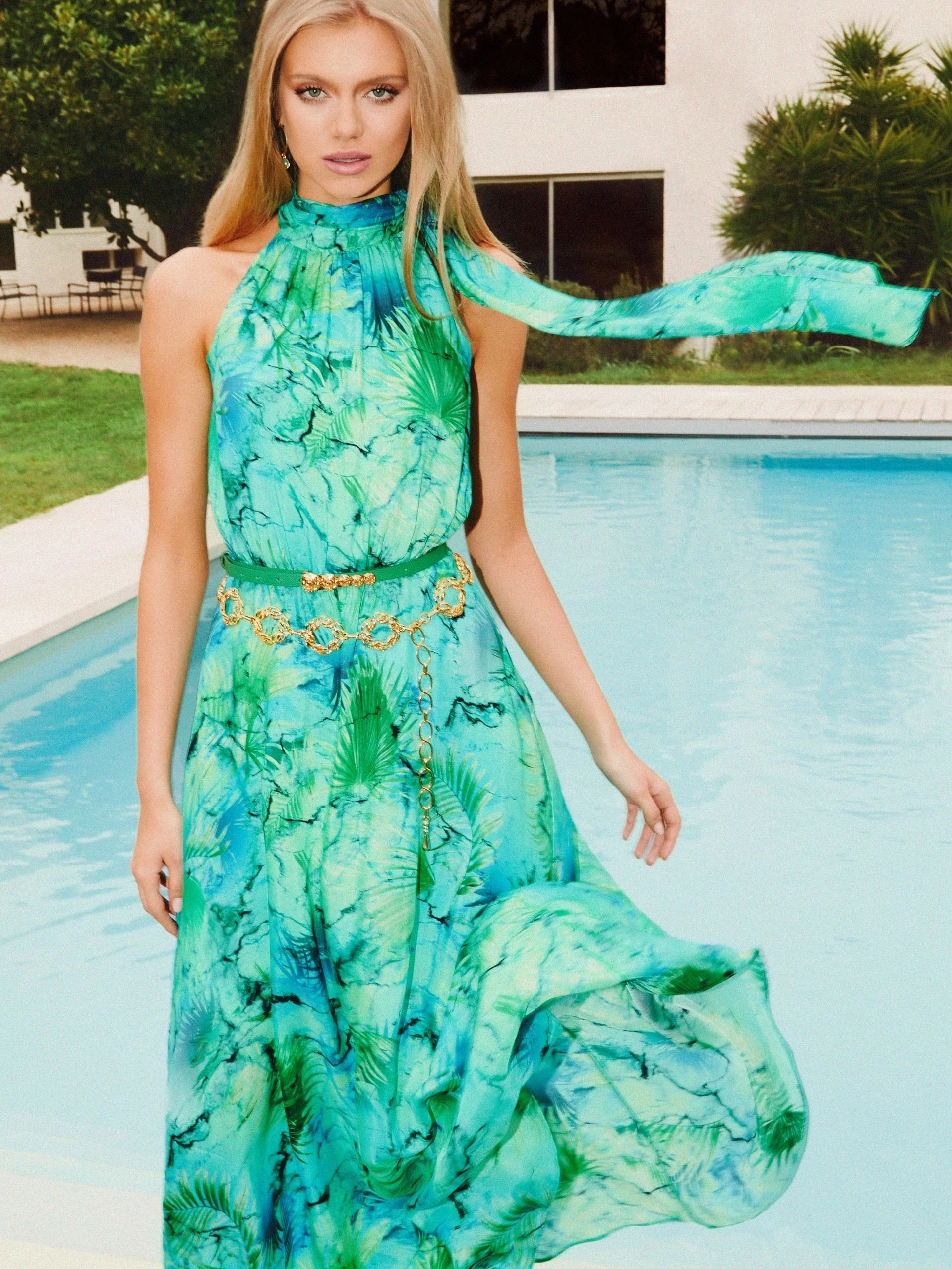 TROPICAL PRINT LONG DRESS