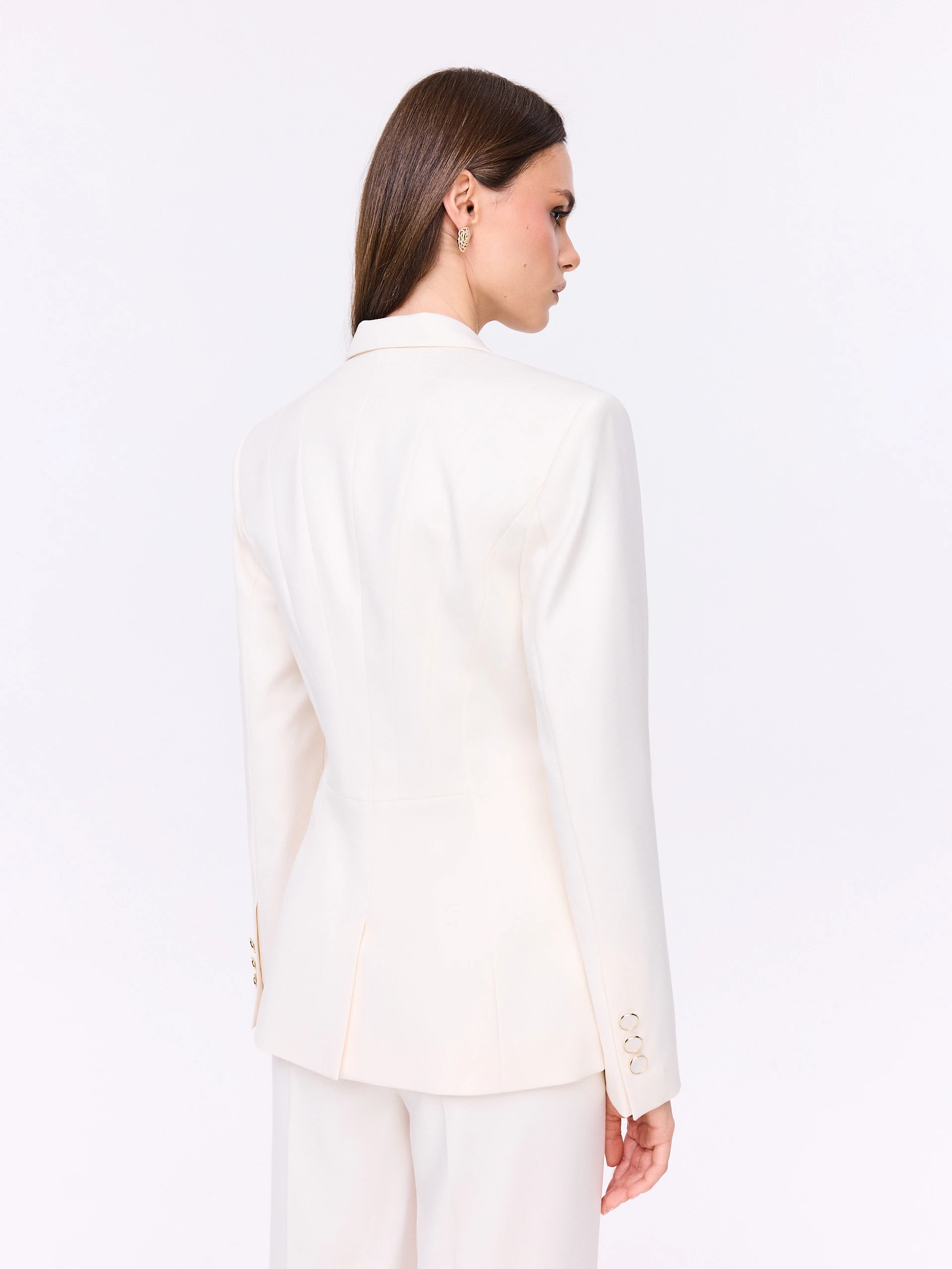 Cream jacket with a fitted cut