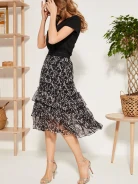 ETHEREAL SKIRT WITH FINE PATTERN
